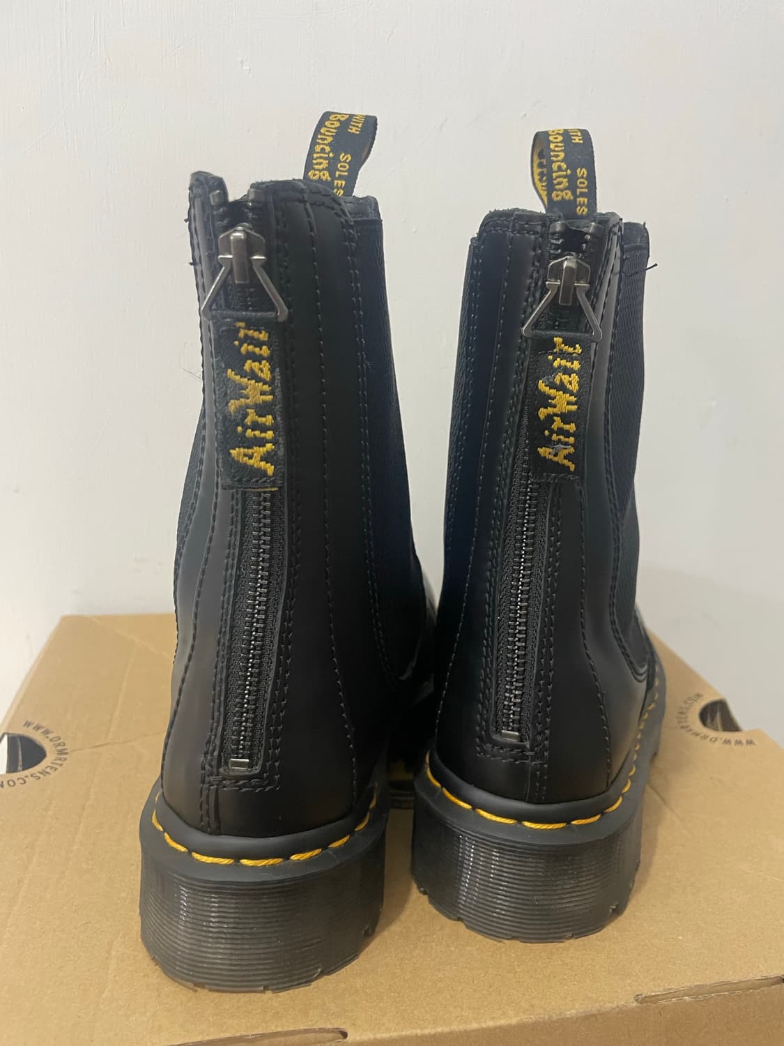 닥터마틴 2976 하이벡스 w집 첼시부츠 230 상품이미지4