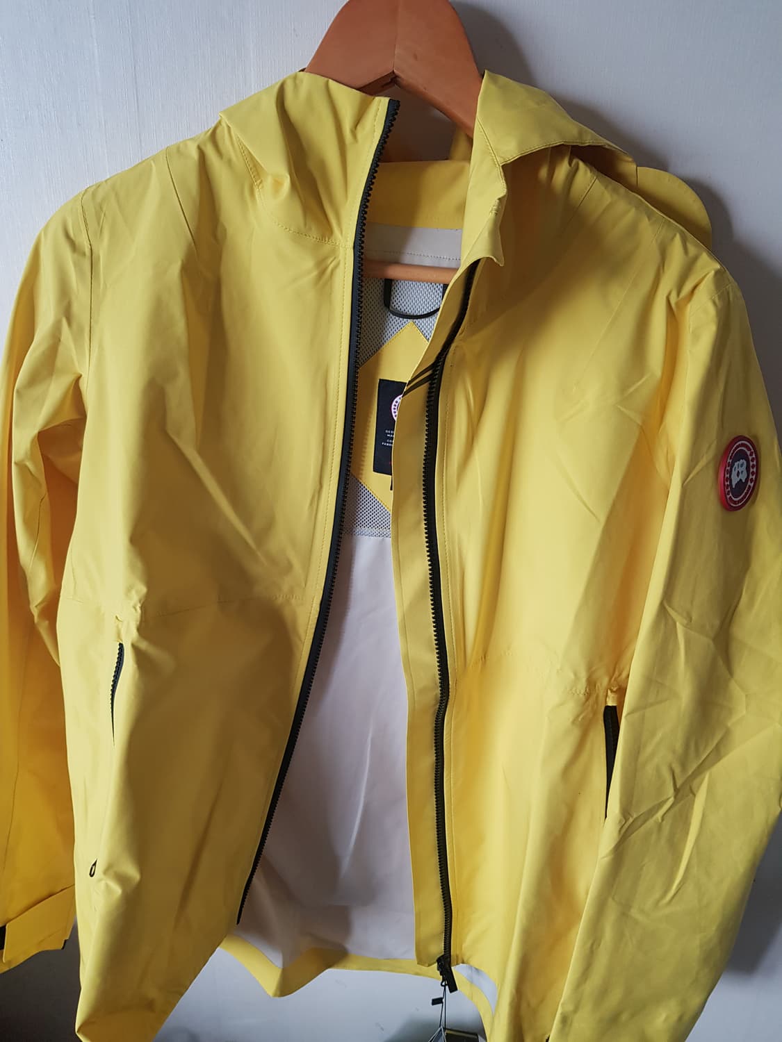 W) 캐나다 구스 케노라 자켓 오버보드 옐로우

(W) Canada Go 상품이미지1