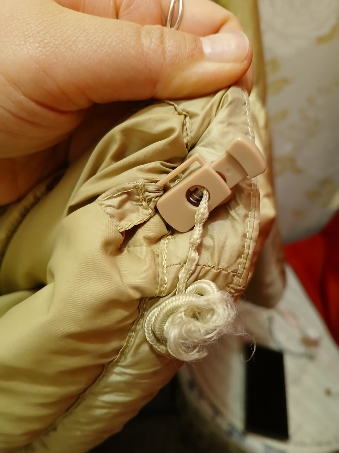 7/16 버버리 런던 디태처블 슬리브 후드 푸퍼 패딩 3XL 상품이미지6