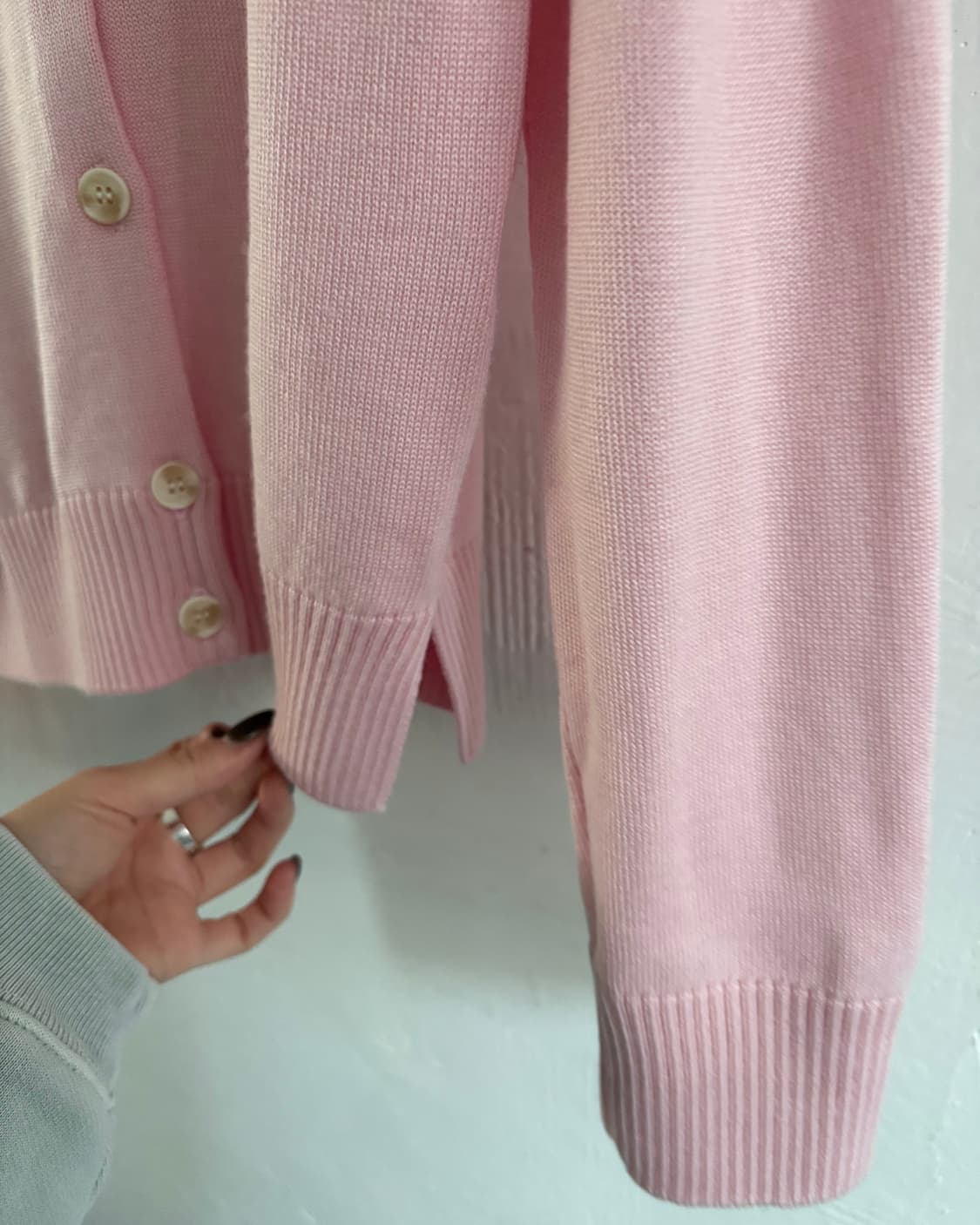 MaisonKitsune 메종키츠네 폭스패치 베이비핑크 우먼 유넥 가디건 상품이미지5