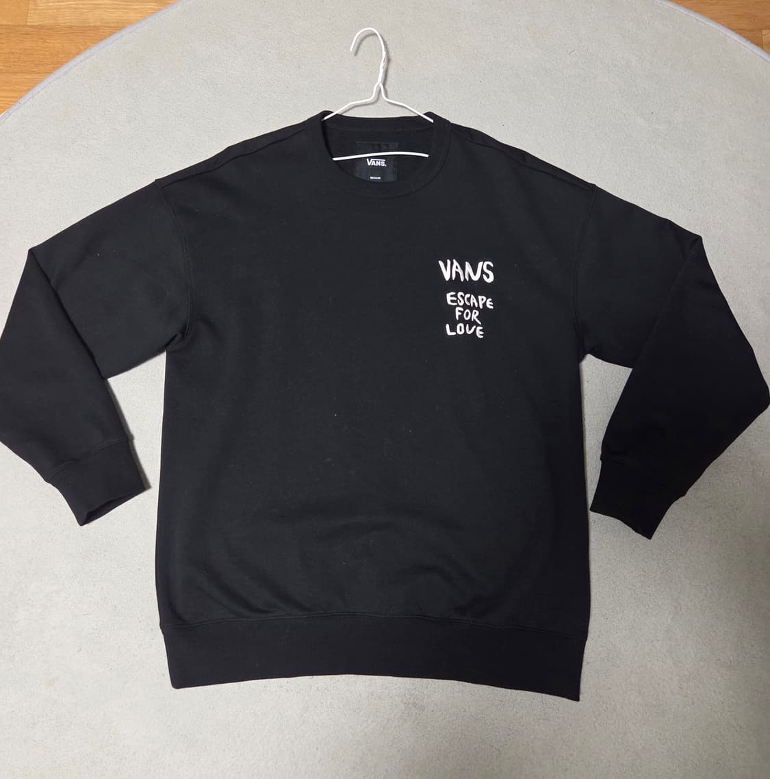 반스 키스헤링 콜라보 맨투맨 상품이미지1