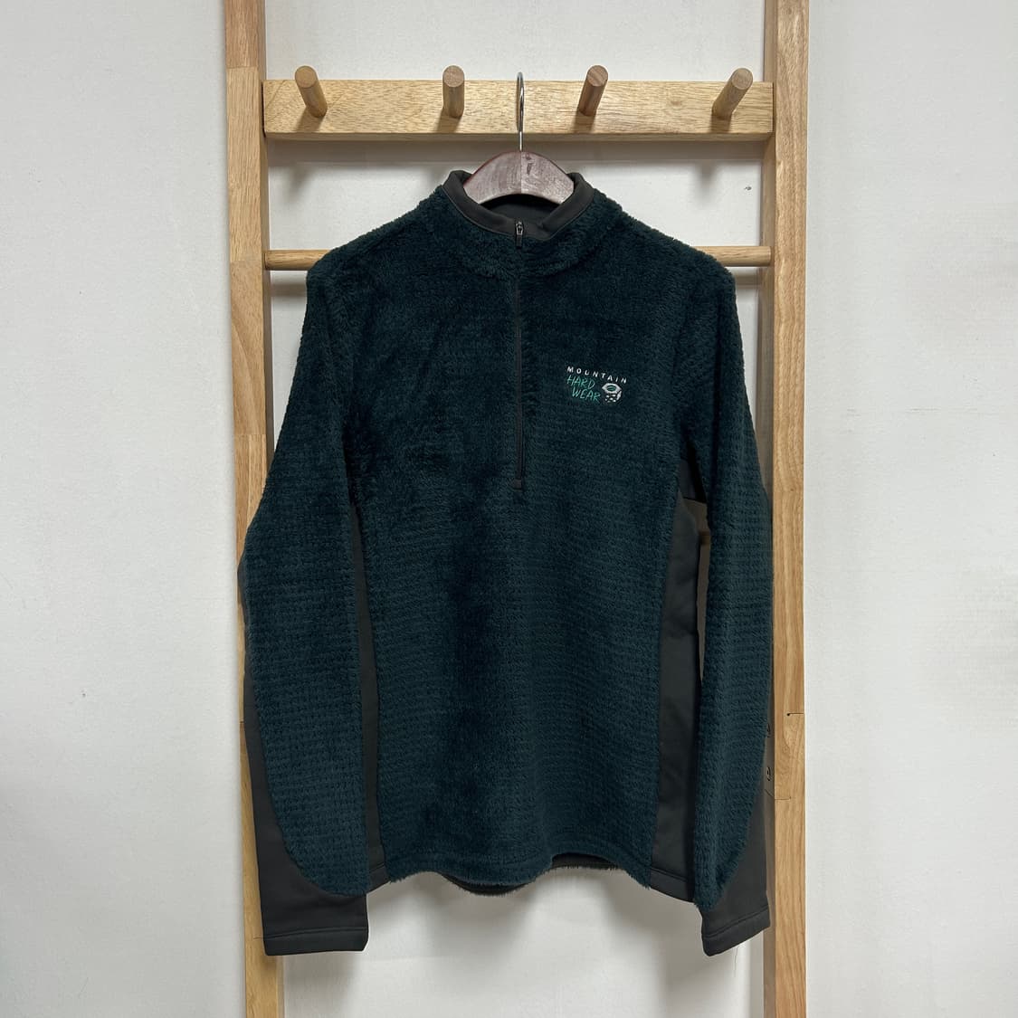 마운틴하드웨어 자수로고 하프집업 플리스 상품이미지2