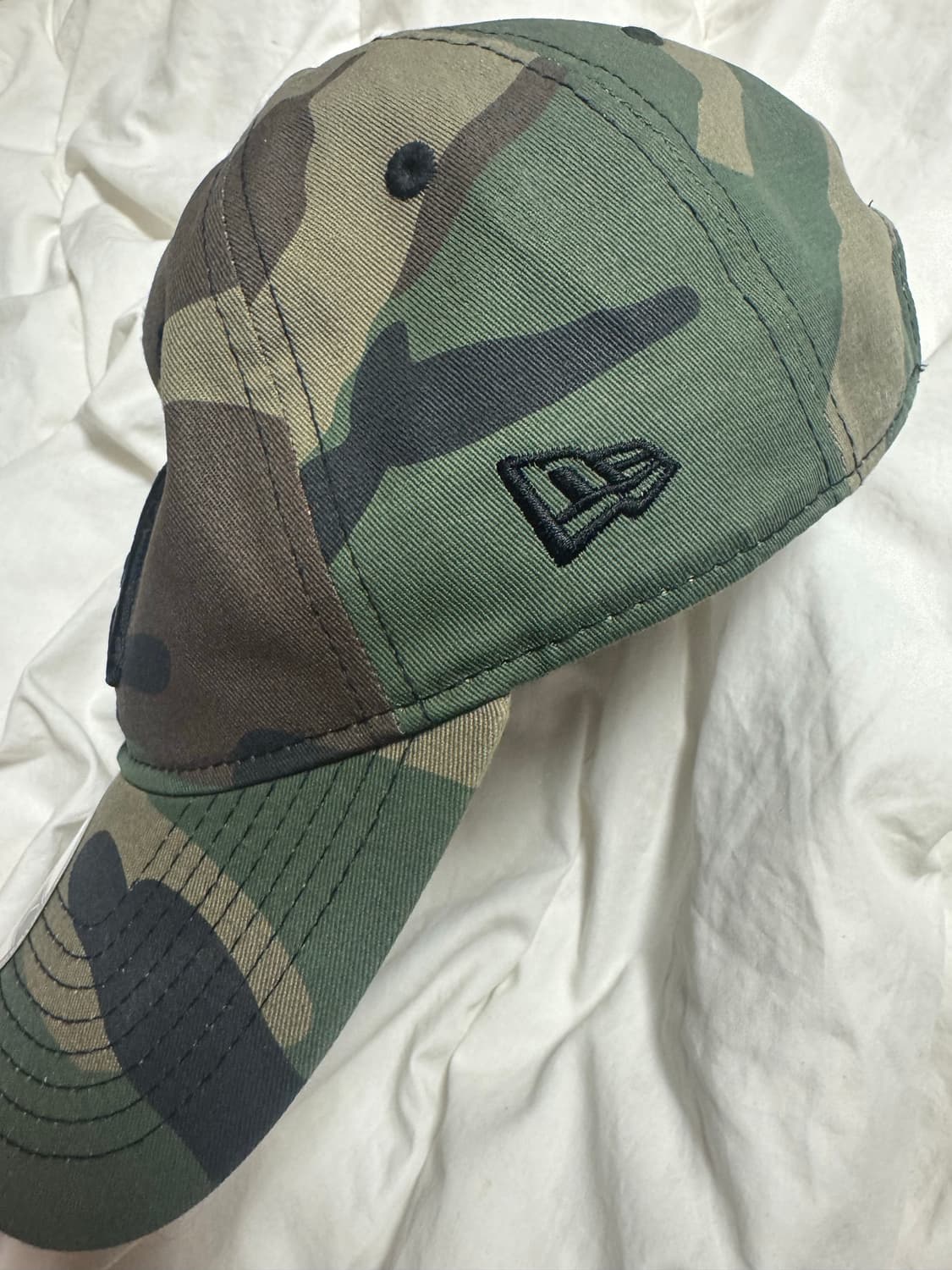 뉴에라 mlb 언스트럭쳐 볼캡 카모 우드랜드 상품이미지3