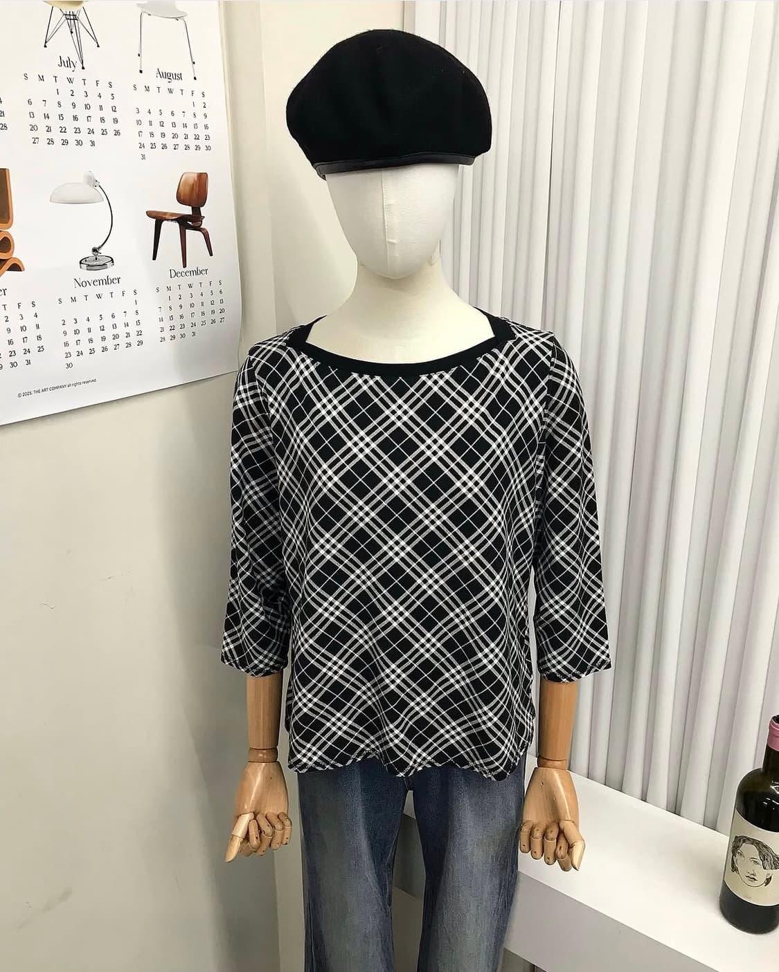 버버리 블랙 사선 체크 7부 긴팔티 상품이미지5