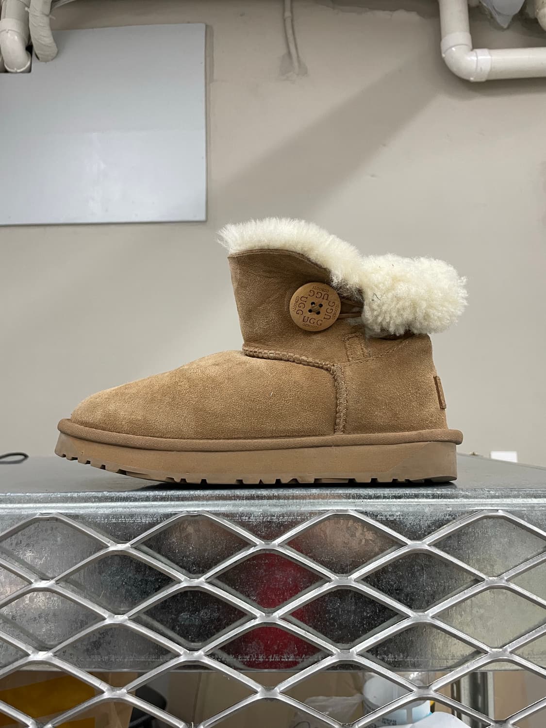 어그 베일리 버튼 II 230 상품이미지1