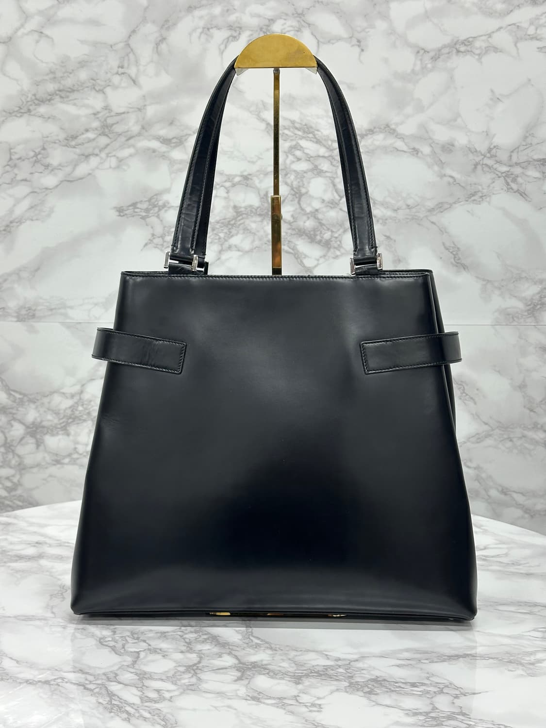 페레가모 간치니 레더 핸드백  상품이미지5