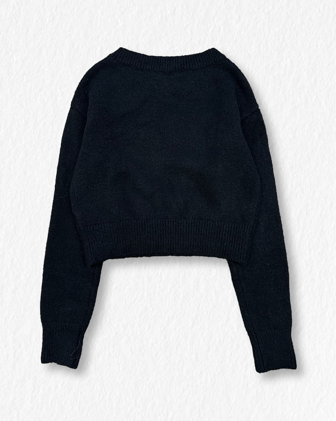 러브이즈트루 크롭 니트 블랙 상품이미지2