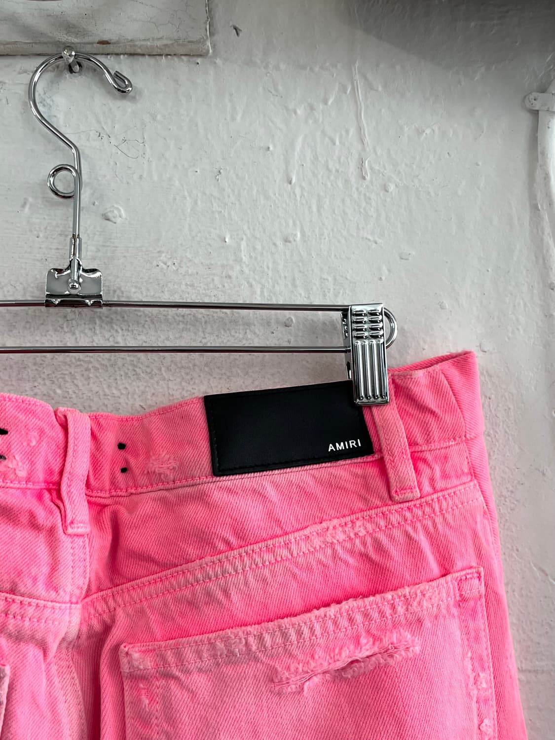 아미리 디스트레스드 핑크 진 상품이미지9