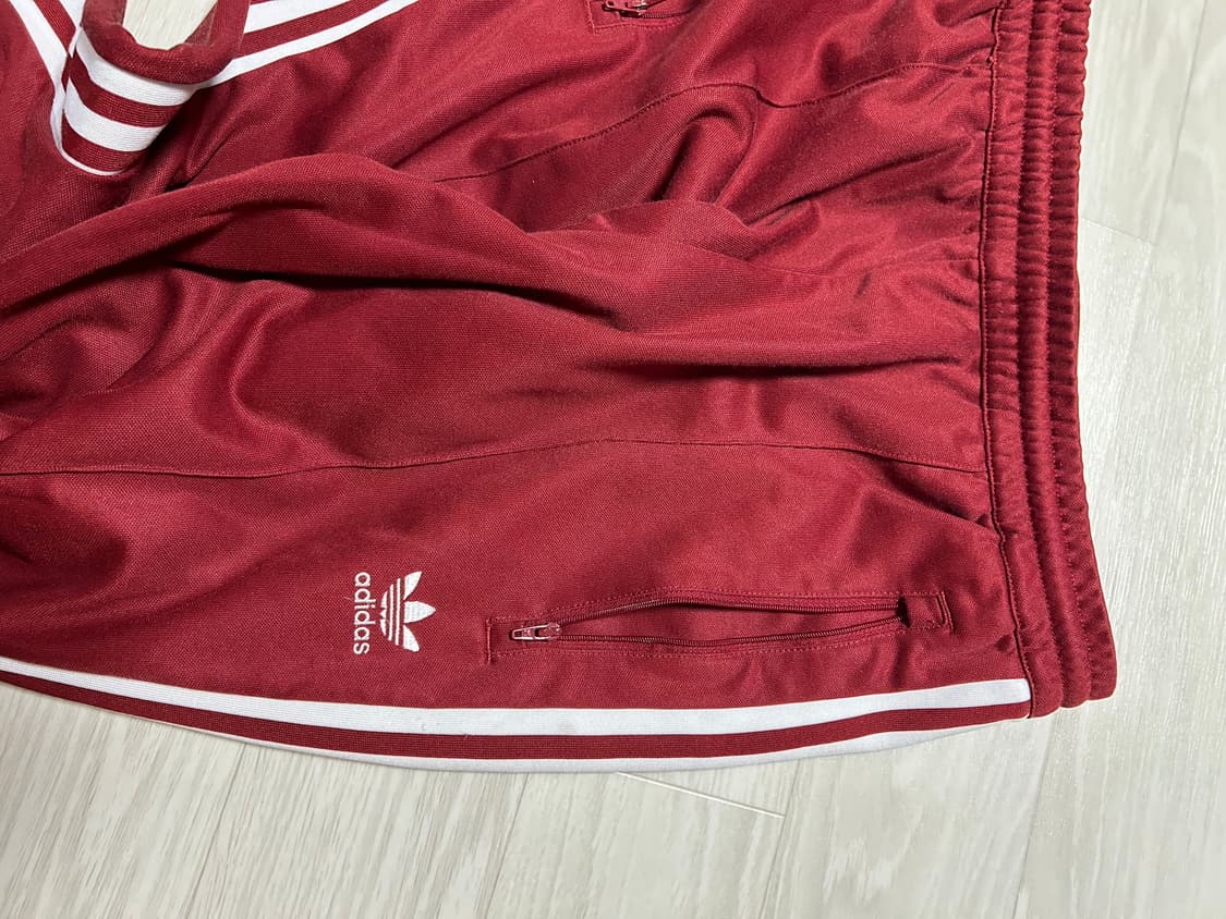 아디다스 베켄하우어 버건디 트랙팬츠 xl 상품이미지3