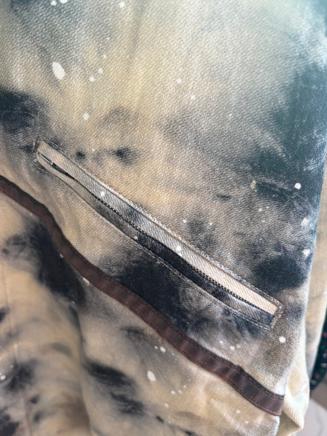 어콜드월 X 디젤 콜라보 태그사틴 프린트 트윌 오버셔츠자켓 브라운 L 상품이미지9