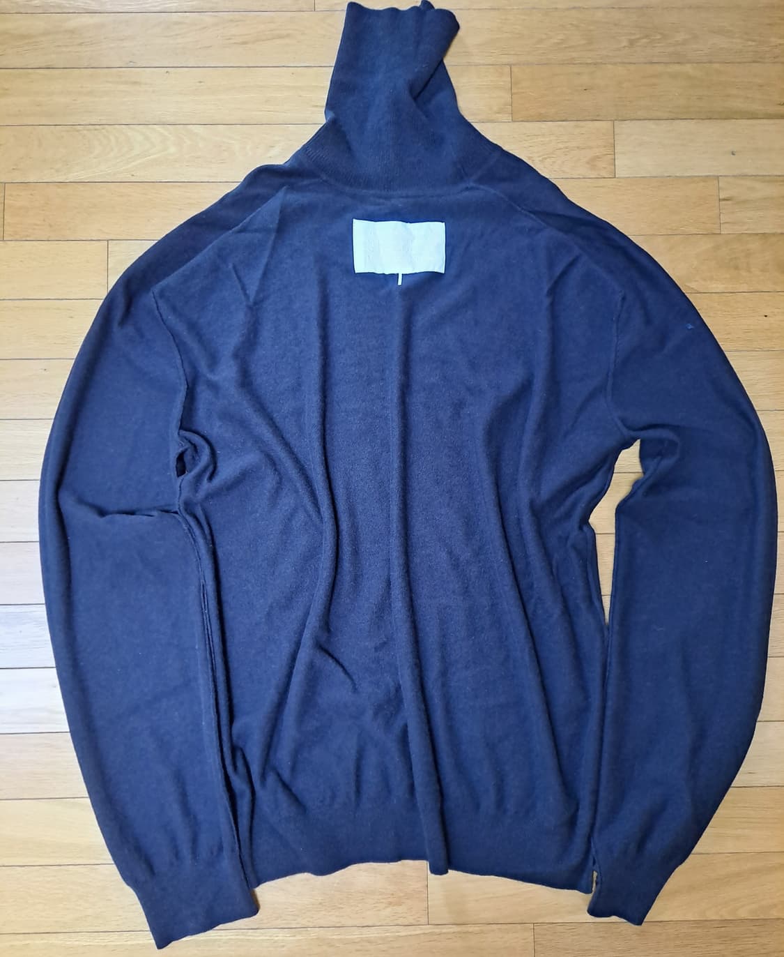 MAISON MARGIELA 네이비색 울 터틀넥 free size 상품이미지4