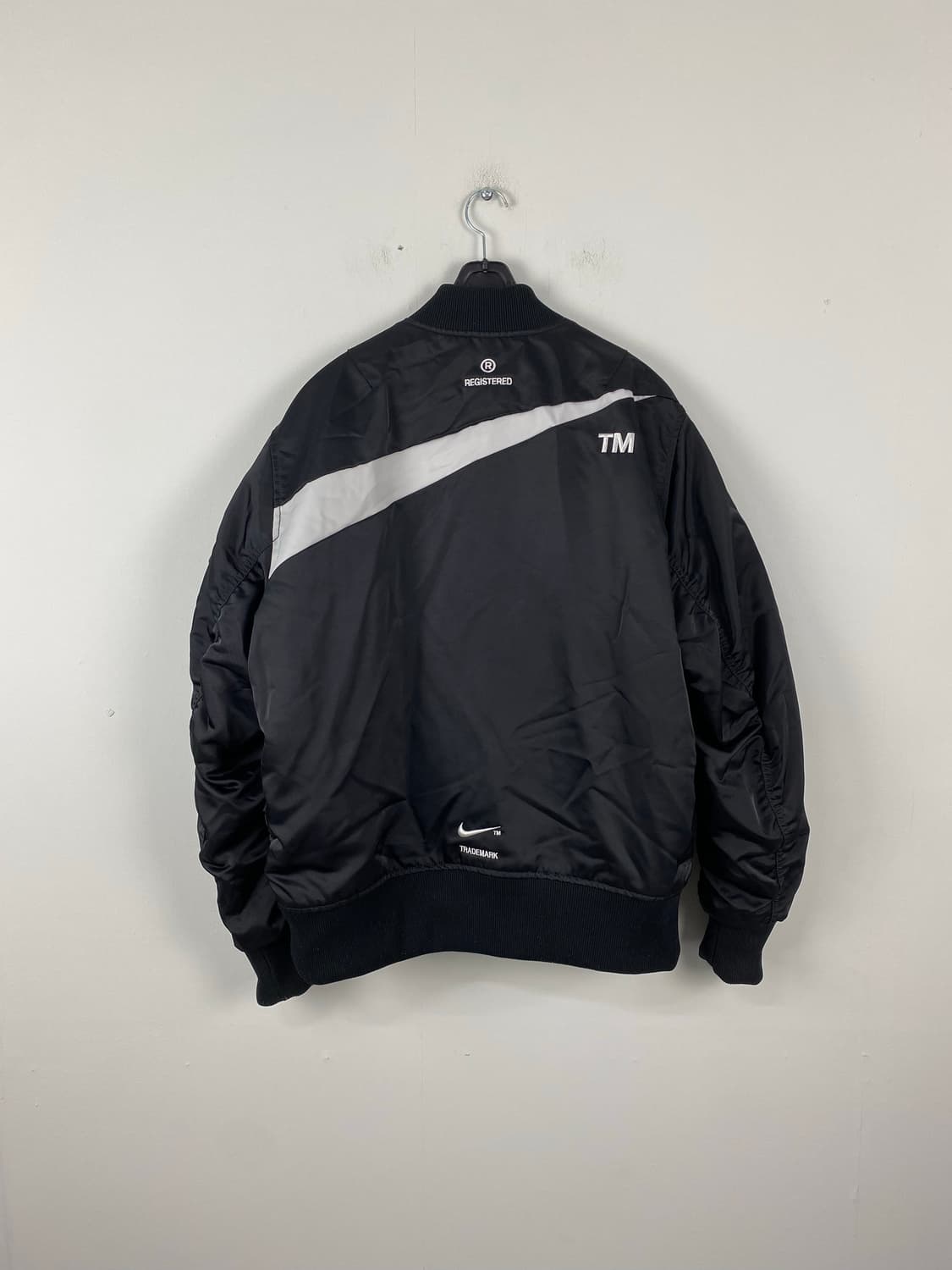 나이키 NSW 스우시 써마핏 리버시블 봄버 자켓 L 상품이미지2