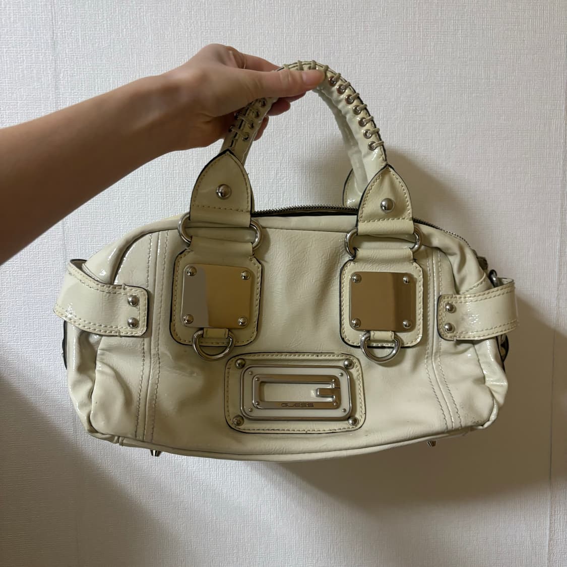 Guess vintage bag 게스 빈티지 가방 상품이미지1