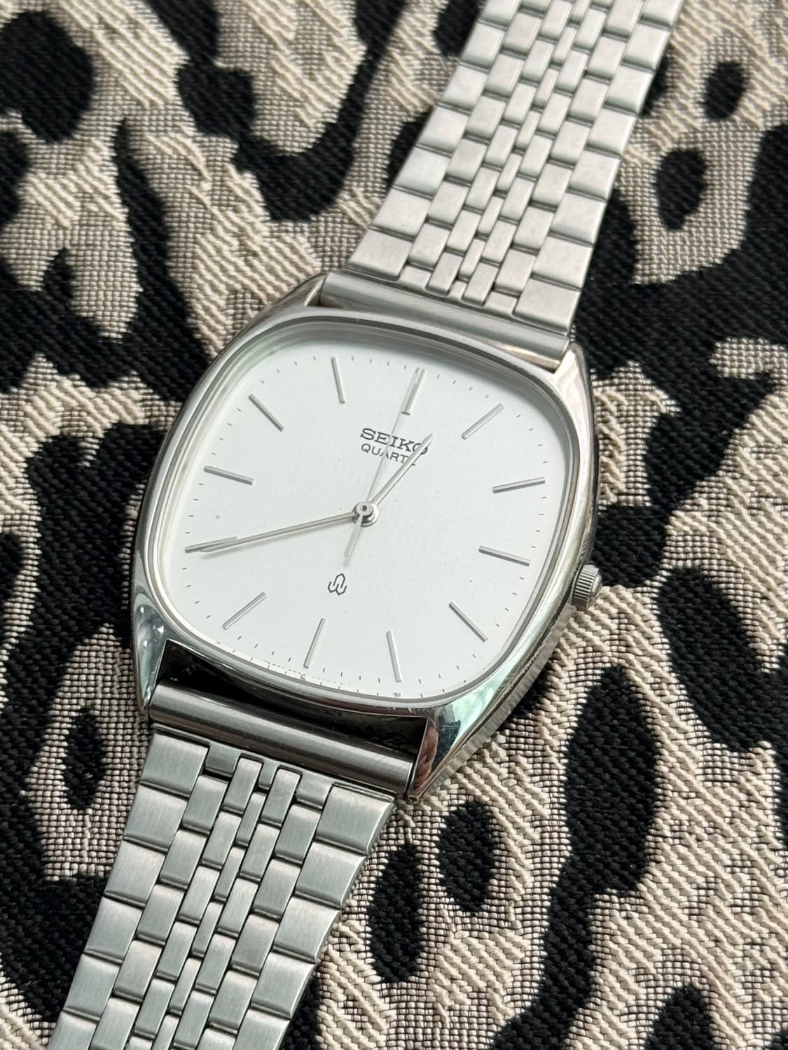 80s 빈티지 세이코 쿼츠 상품이미지2