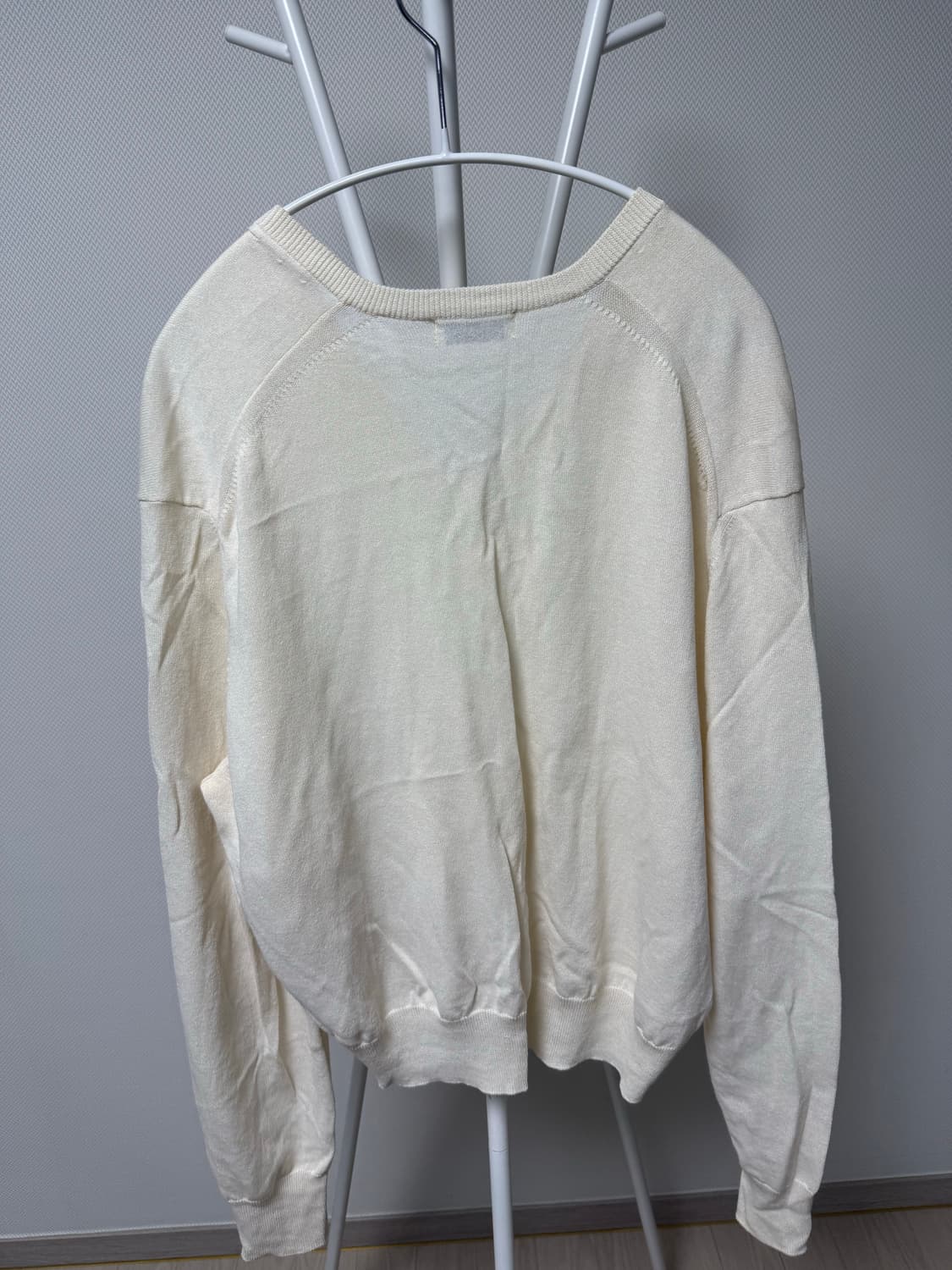 파사드패턴 페이퍼 브이넥 니트 (ivory) 상품이미지6