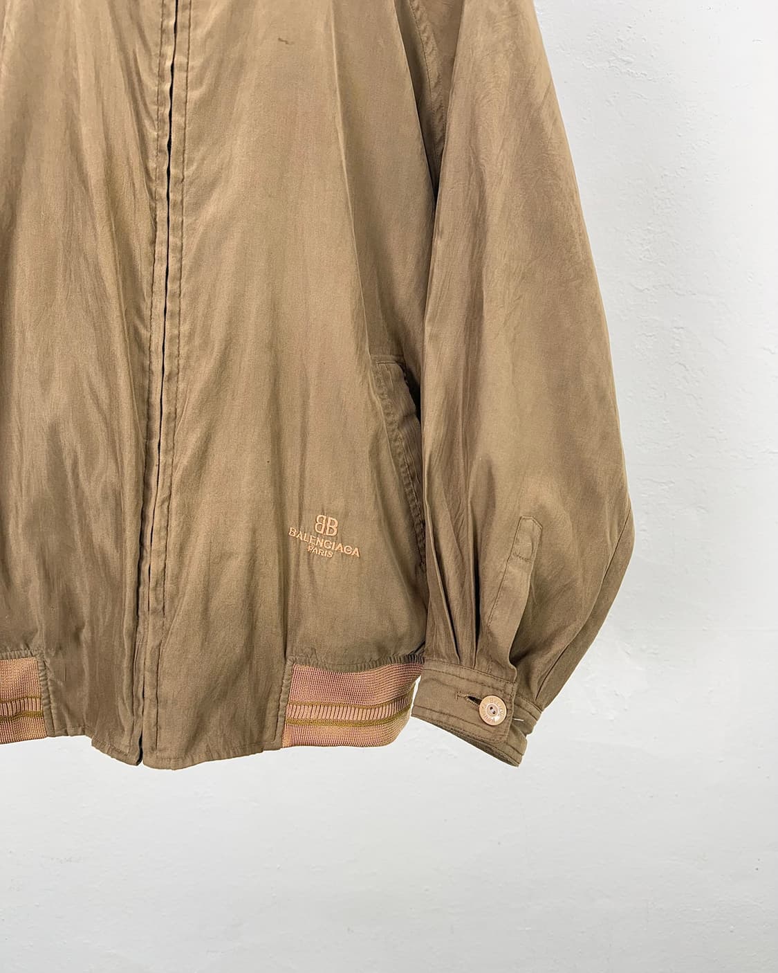 발렌시아가 카멜 타프타 실키 블루종 자켓 상품이미지5