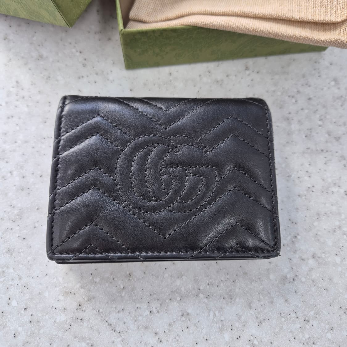 [풀구성/A급] 구찌 GG 마몬트 마틀라세 지갑 상품이미지2