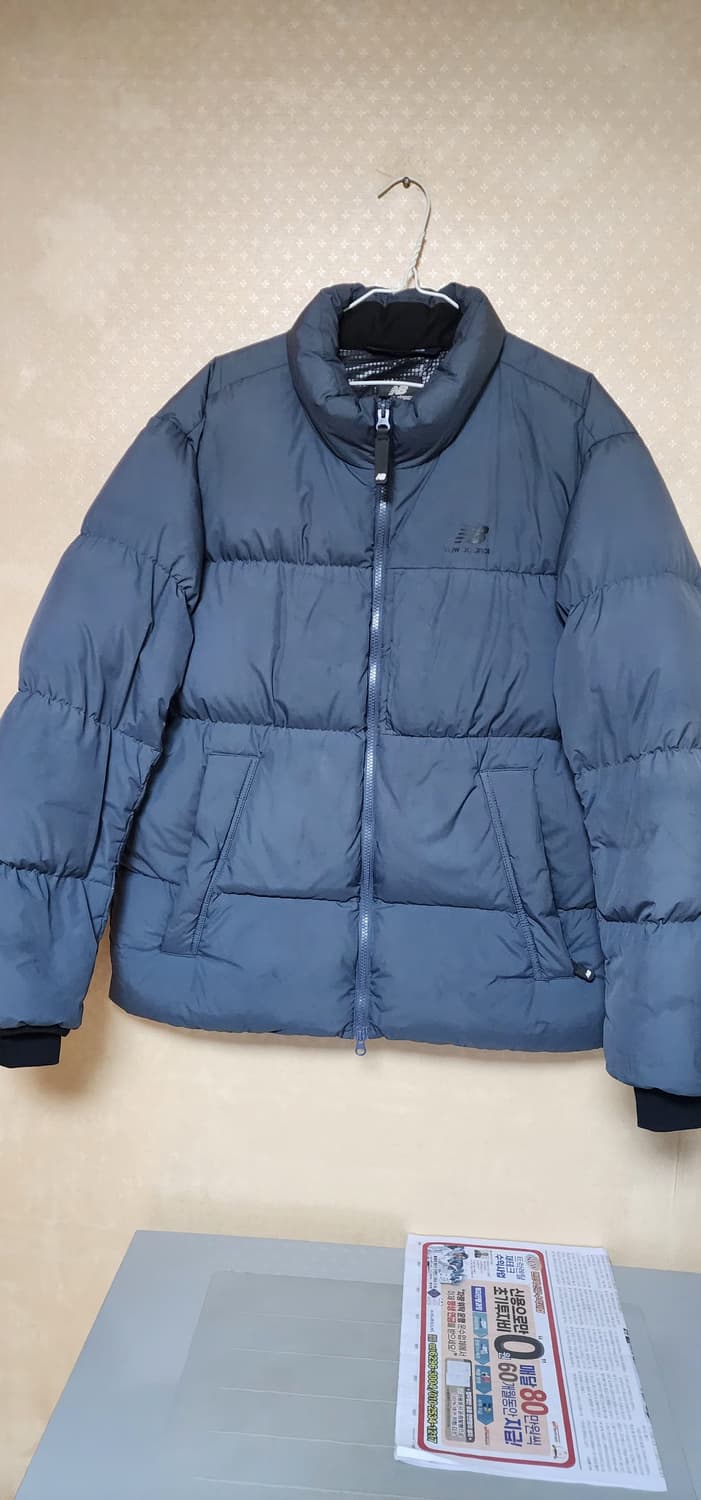 뉴발란스 남성 액티브 숏 구스 패딩 블랙xl 상태굿 상품이미지2