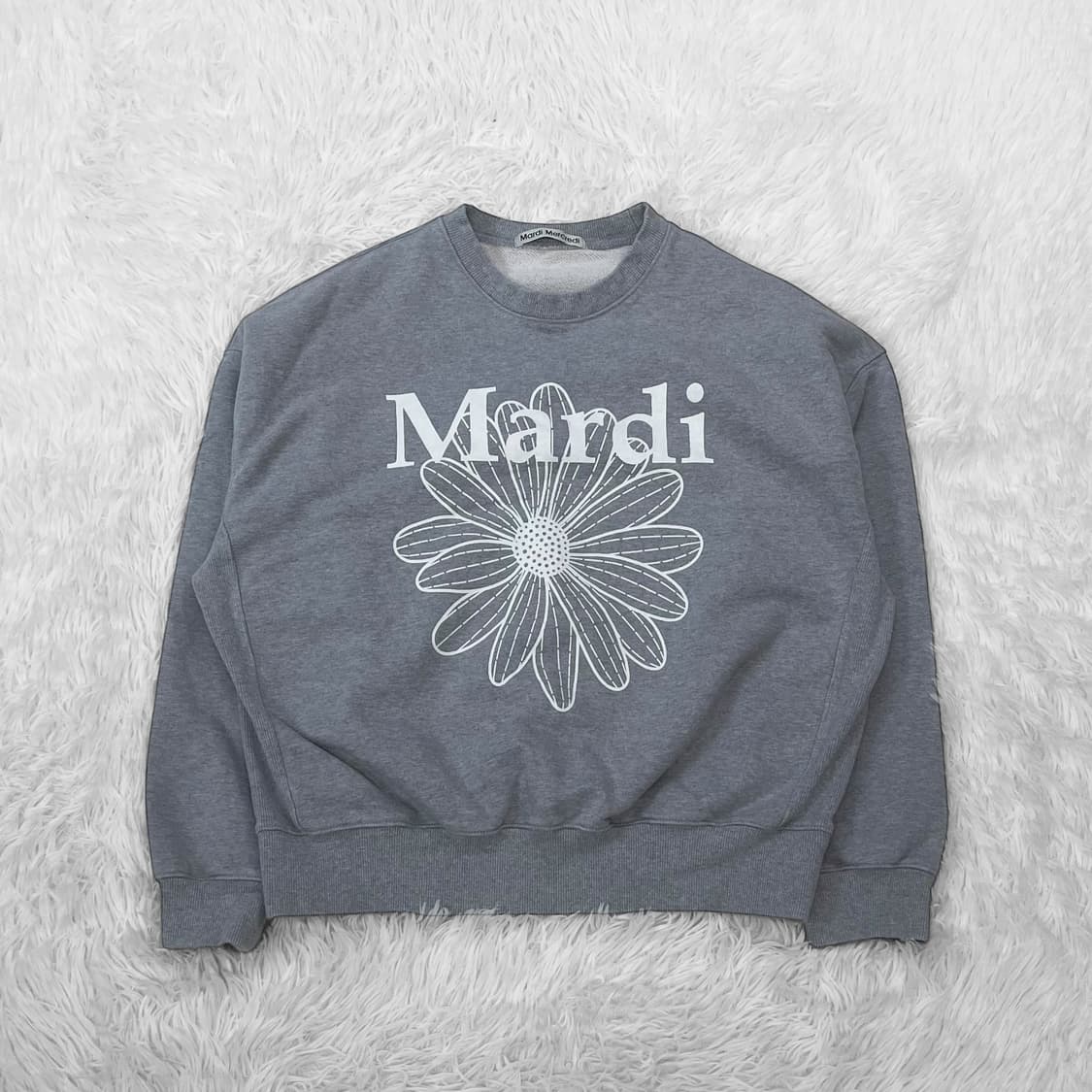 마르디메크르디 플라워 맨투맨 그레이 상품이미지2