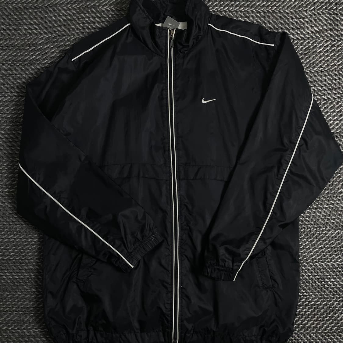 00s 나이키 올드스쿨 디테일 블랙 바람막이y 3840 상품이미지6