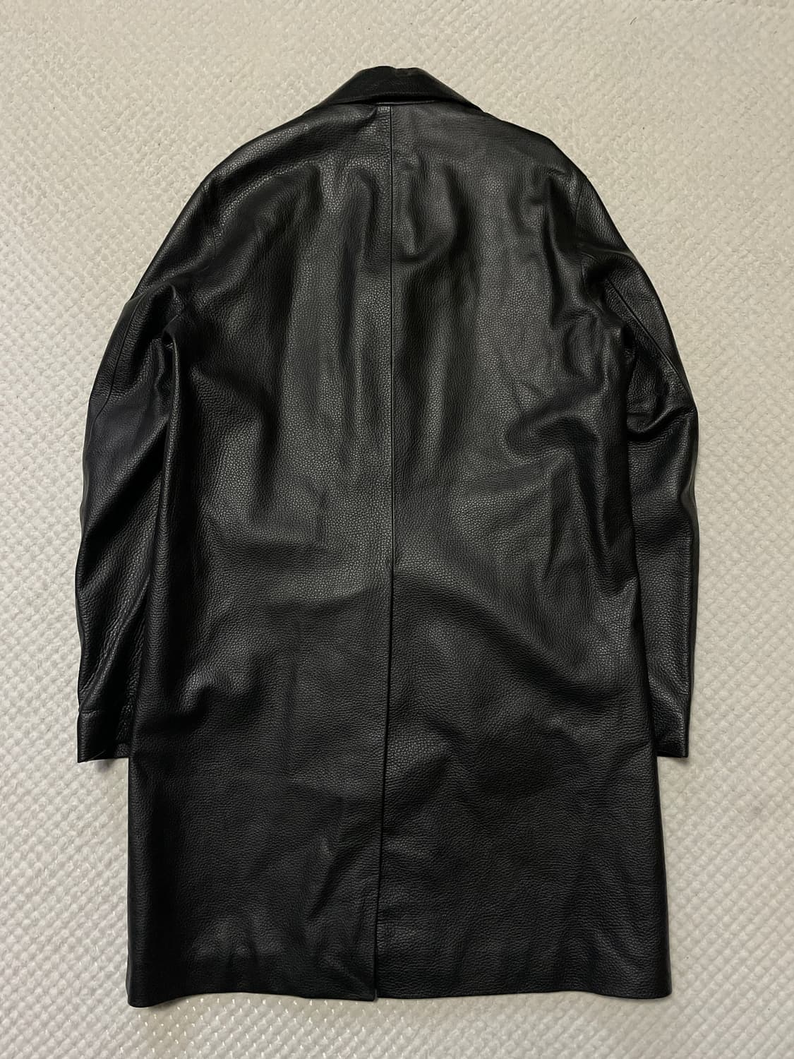 SANDRO 산드로 웨스턴 무드 송아지 가죽 3버튼 레더 카 코트 상품이미지3