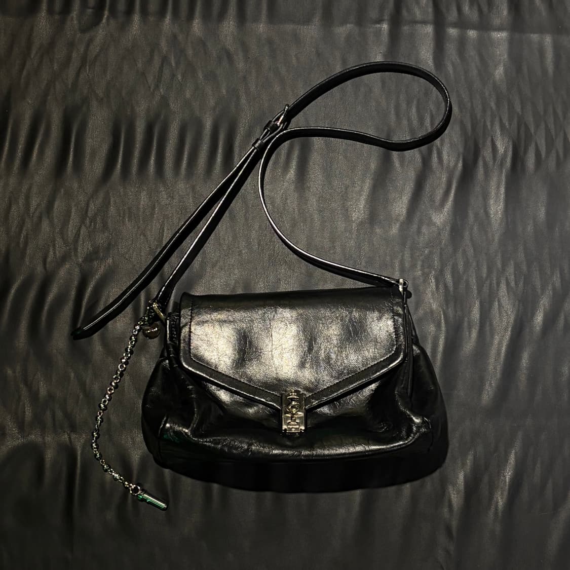 분크 가죽 숄더백 상품이미지1