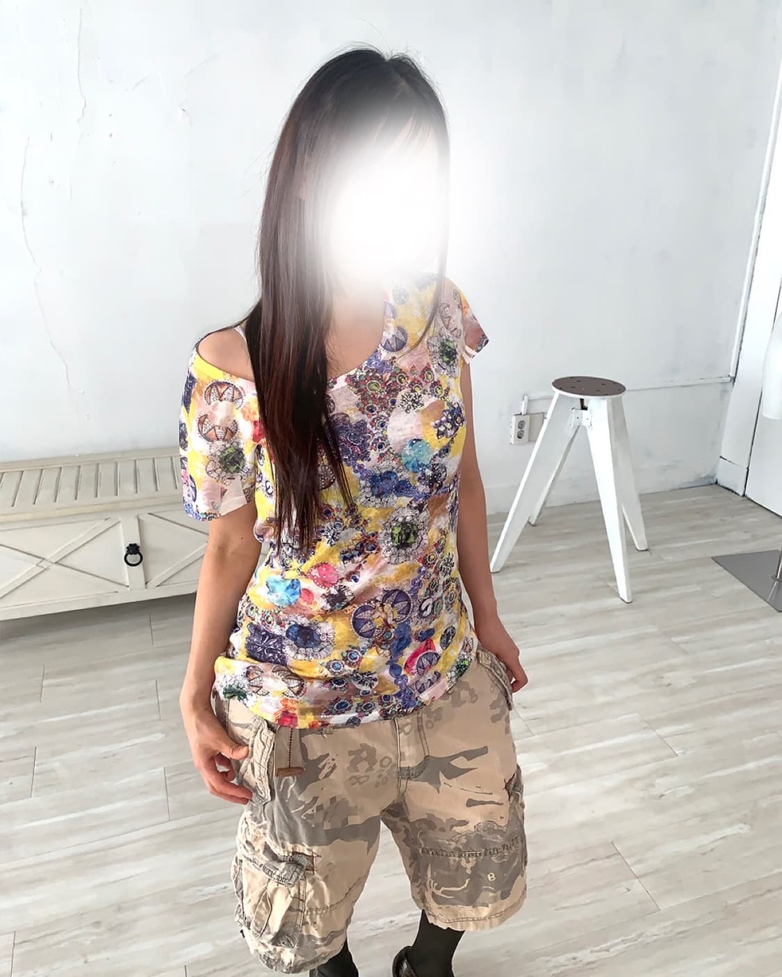 Y2K 00's Jewel Graphic Rhinestone Top 상품이미지5