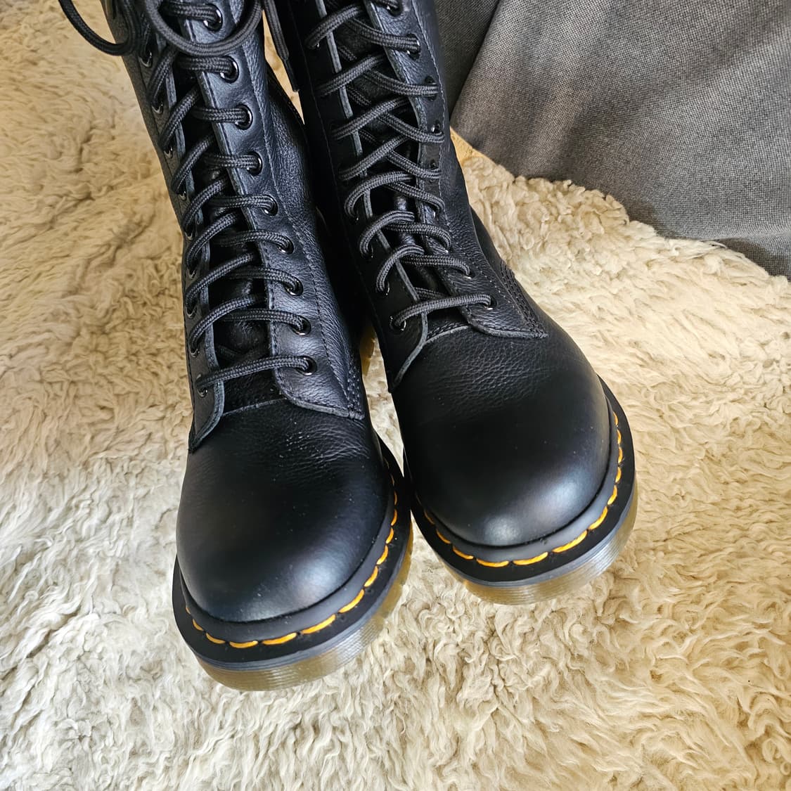 250 닥터마틴 14홀 부츠 워커 1b99 버지니아 상품이미지6
