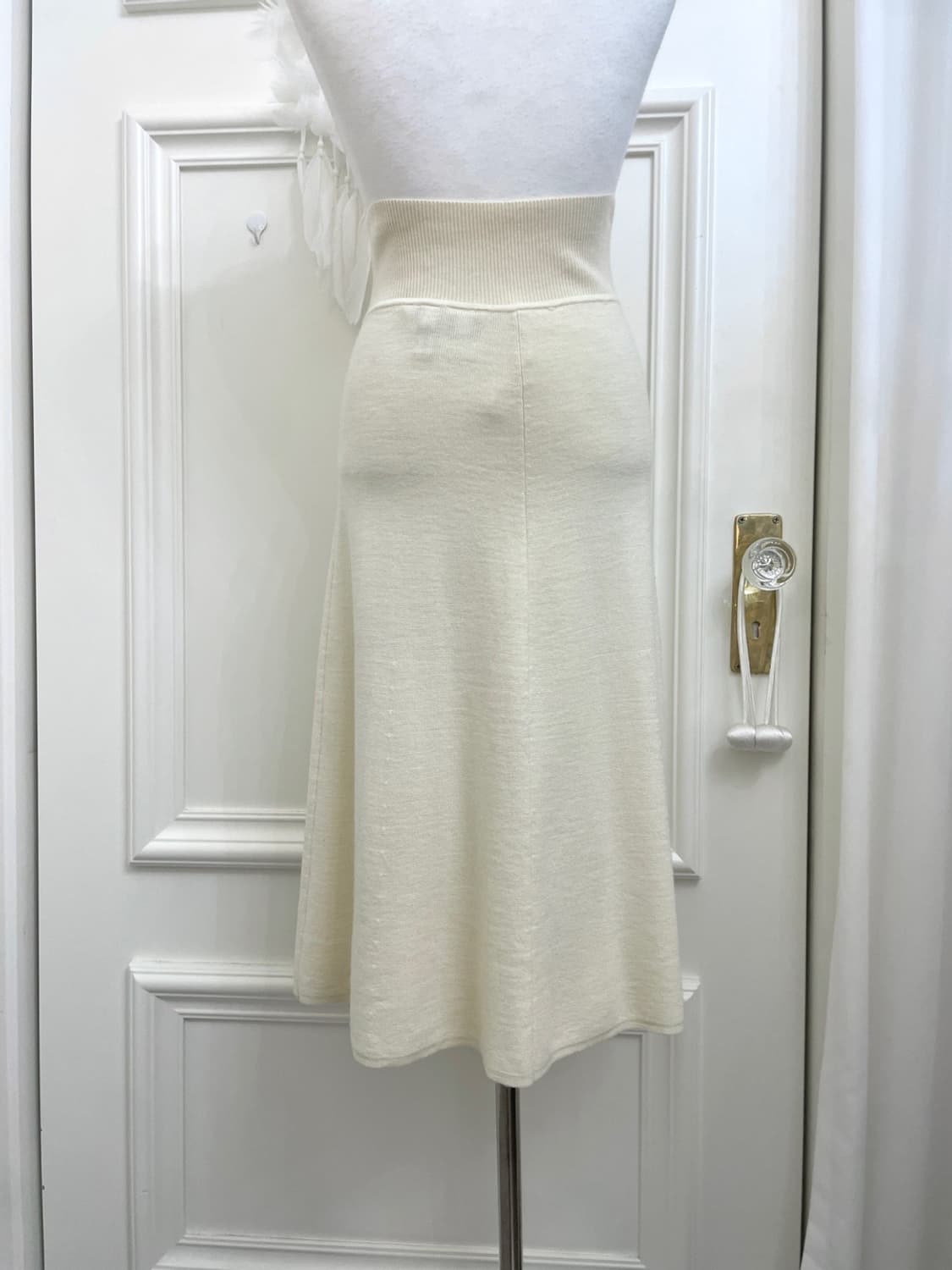UNIQLO LEMAIRE ivory knit flare skirt 상품이미지4