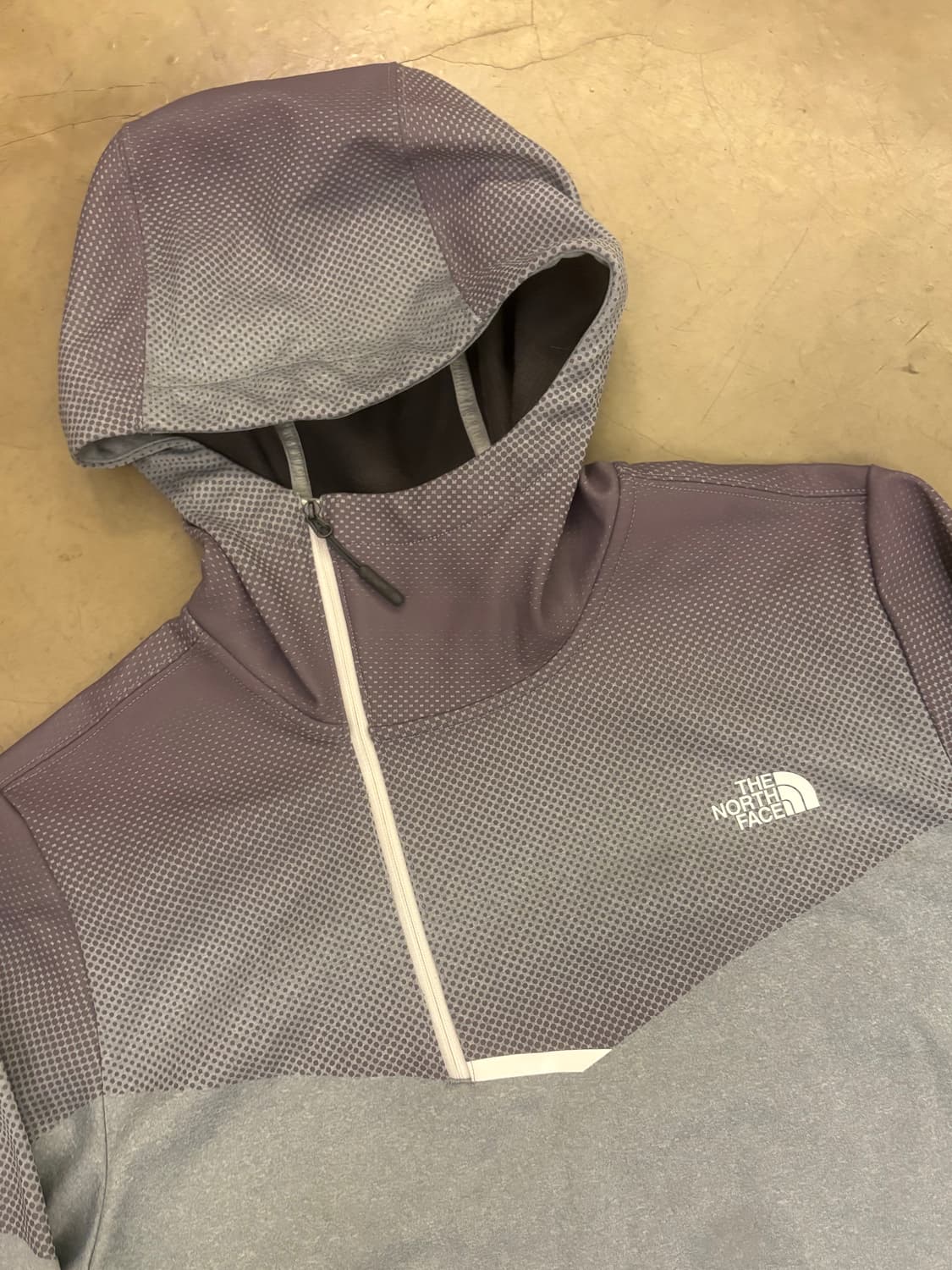 노스페이스 반집업 후드 L 상품이미지3