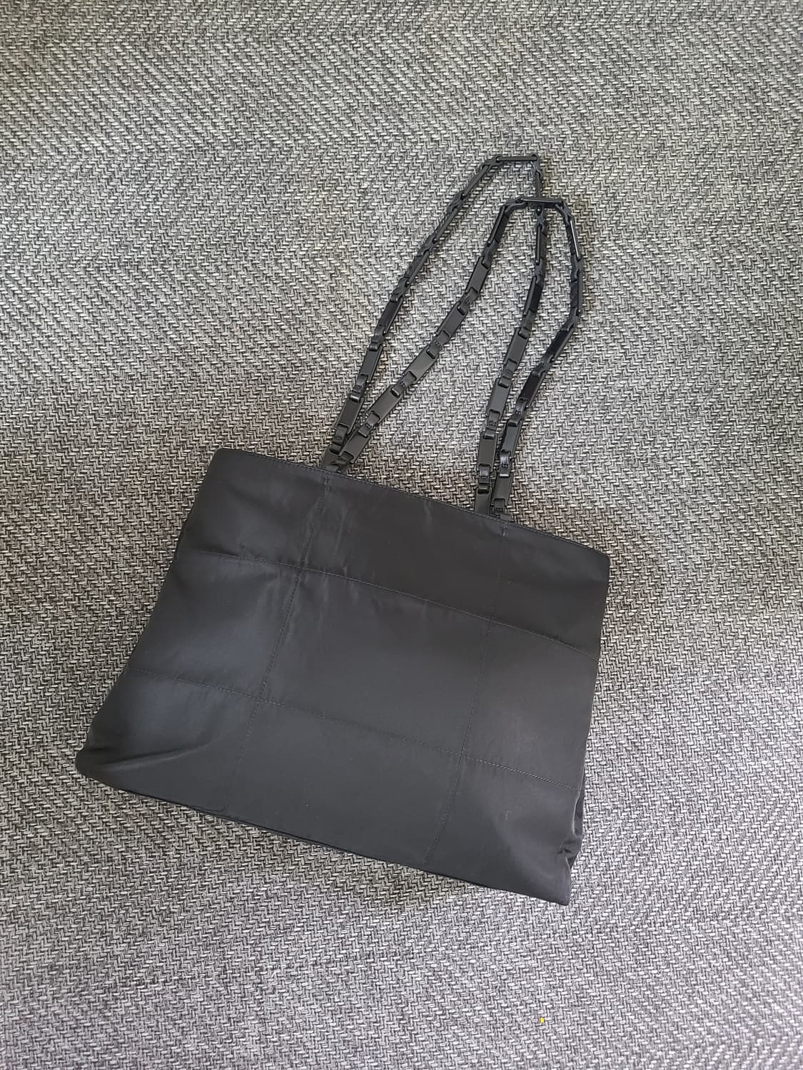 프라다 사이드로고 숄더백 상품이미지3