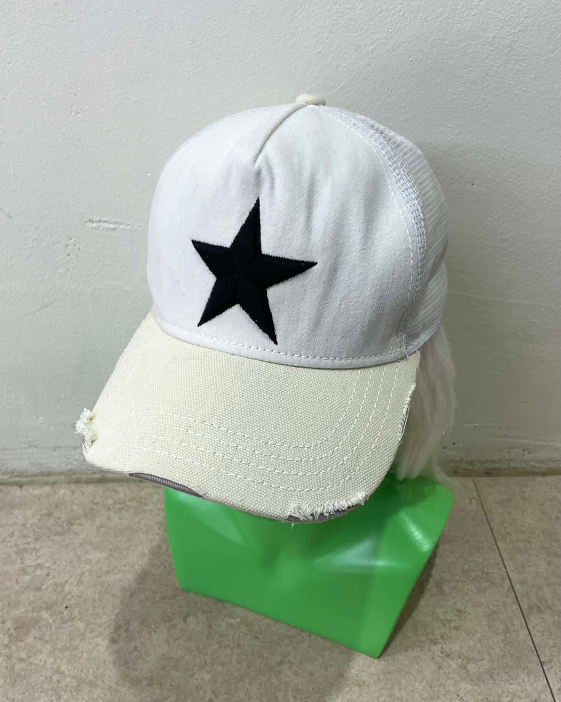 Damage Big Star White Cap 상품이미지5
