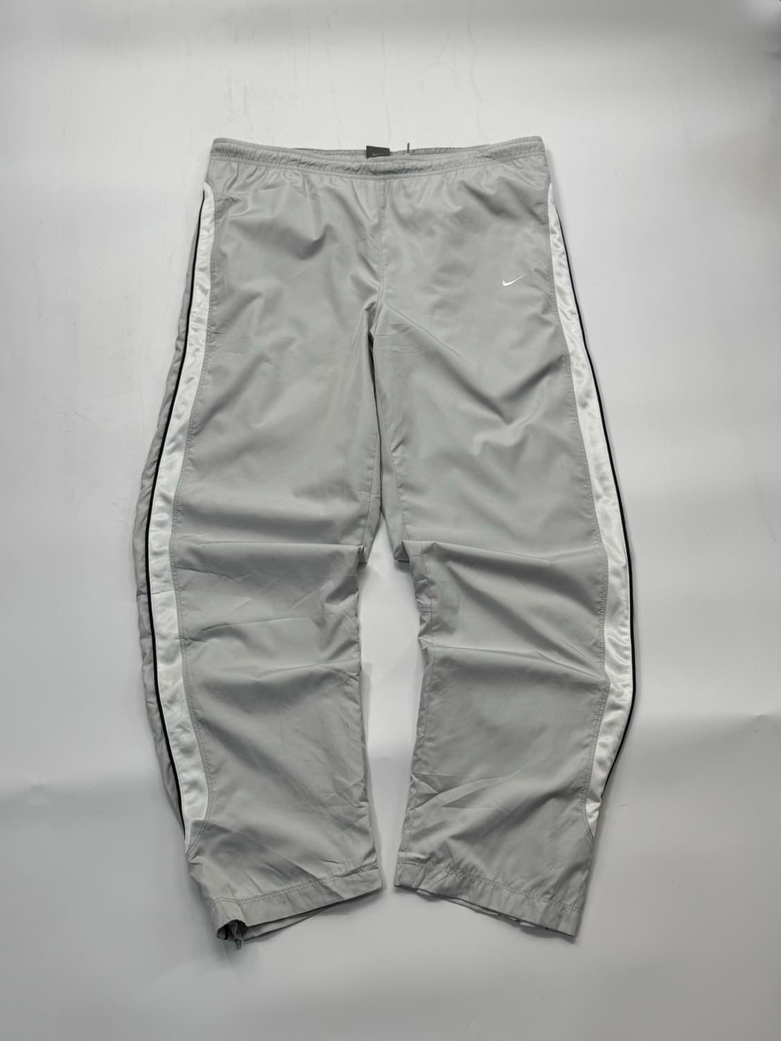 대장 나이키 사이드라인 라이트그레이 트랙팬츠 바람막이 바지 상품이미지2