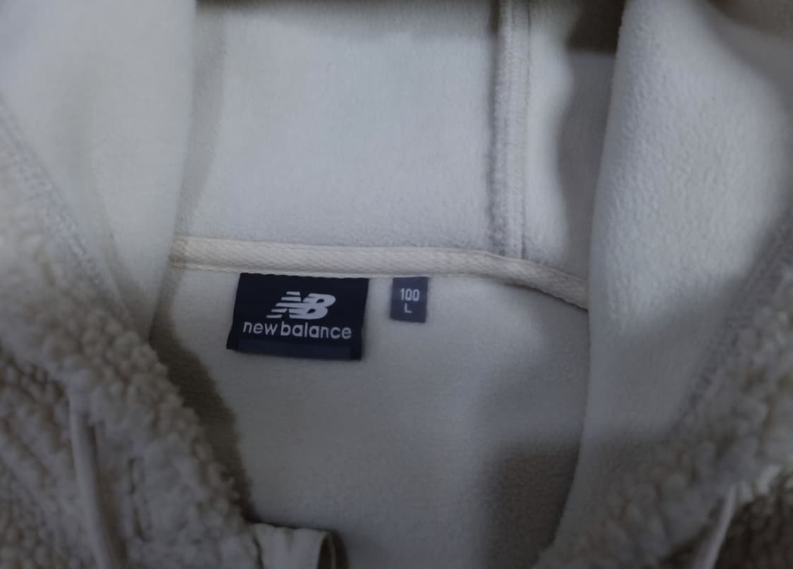 뉴발란스 UNI NB 레터링 후리스 (플리스)
후드집업, 플리스 쟈켓 상품이미지6