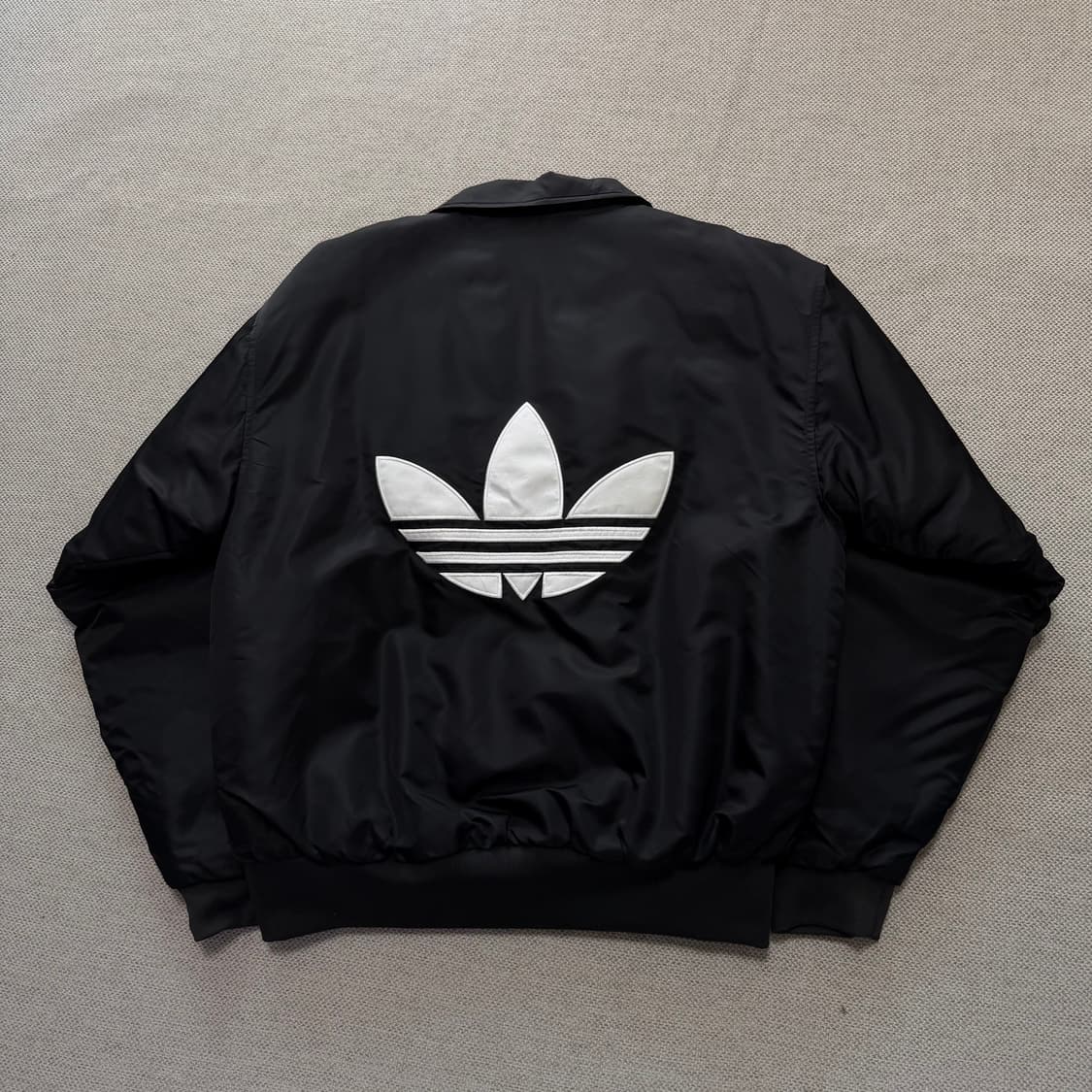 아디다스 오리지널 빅로고 카라 봄버 자켓 상품이미지2