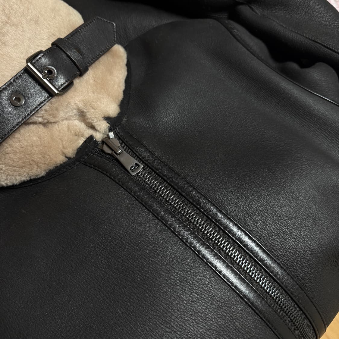 55 한섬 보브 VOV 리버시블 무스탕코트 상품이미지8