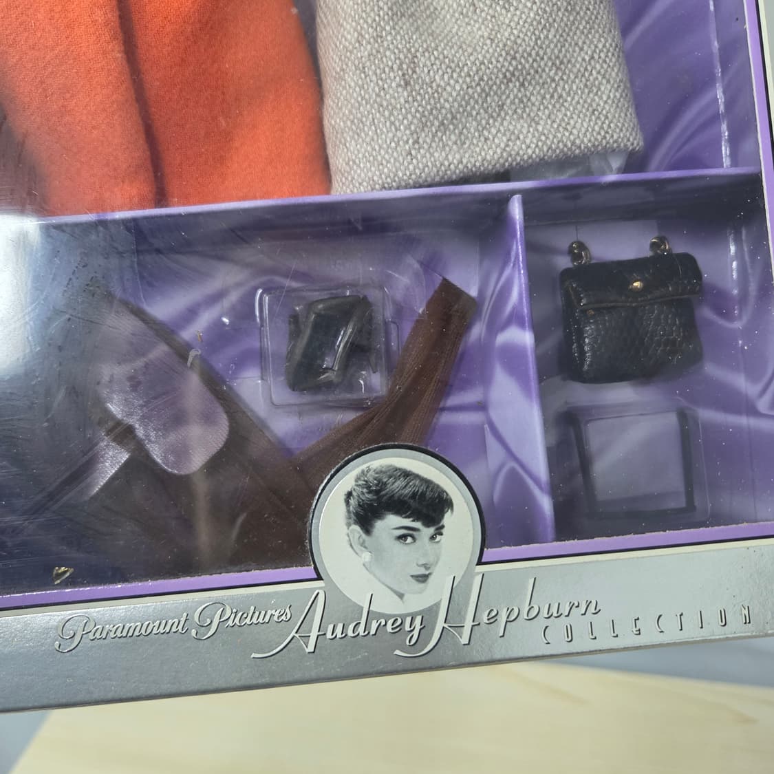 2000년대 빈티지 마텔 바비 인형 오드리햅번 고양이 마스크 바비옷 상품이미지3