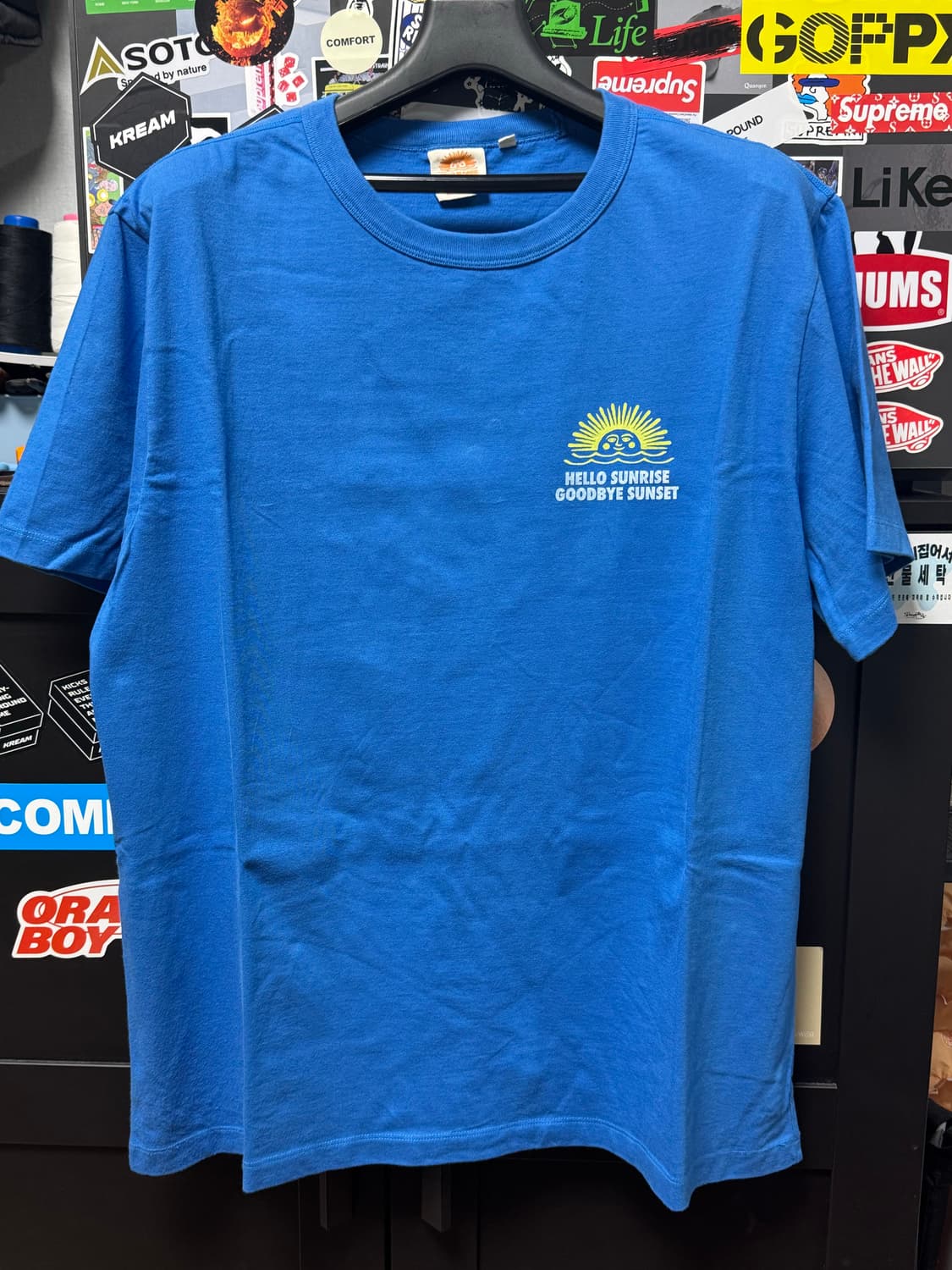 [M] 헬로선라이즈 90s Two Tone Logo Tee_빈티지 블루 상품이미지1