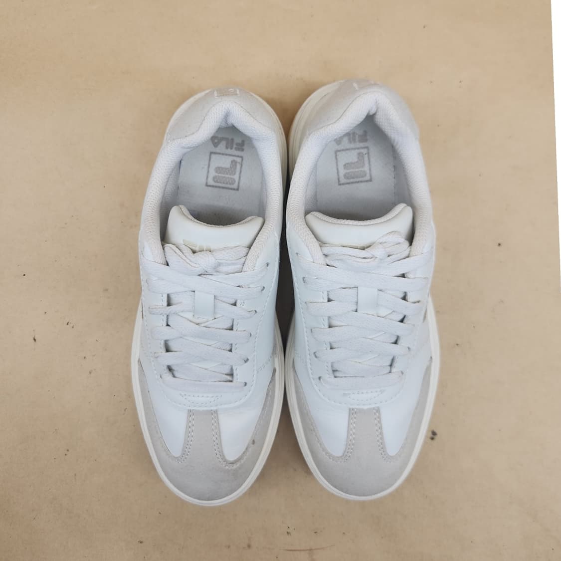 휠라 코트블라스트 여성운동화240 상품이미지2