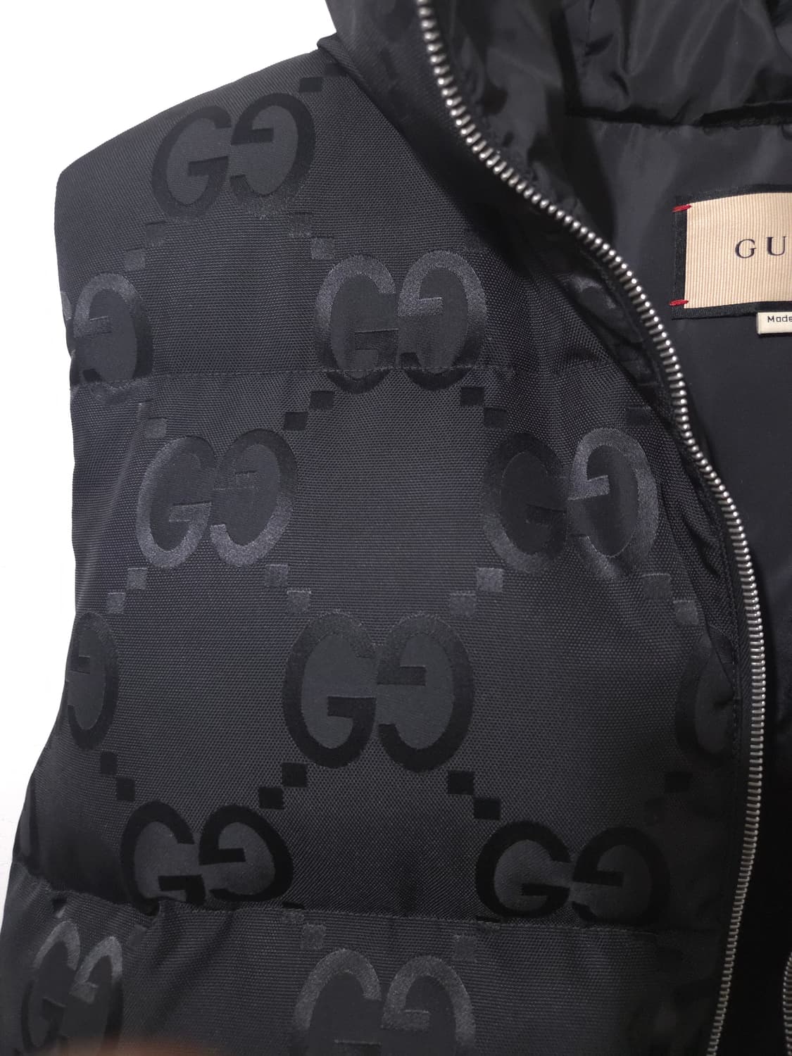 [새상품급] 구찌 풀 모노그램 패딩 조끼 46 Size 상품이미지3