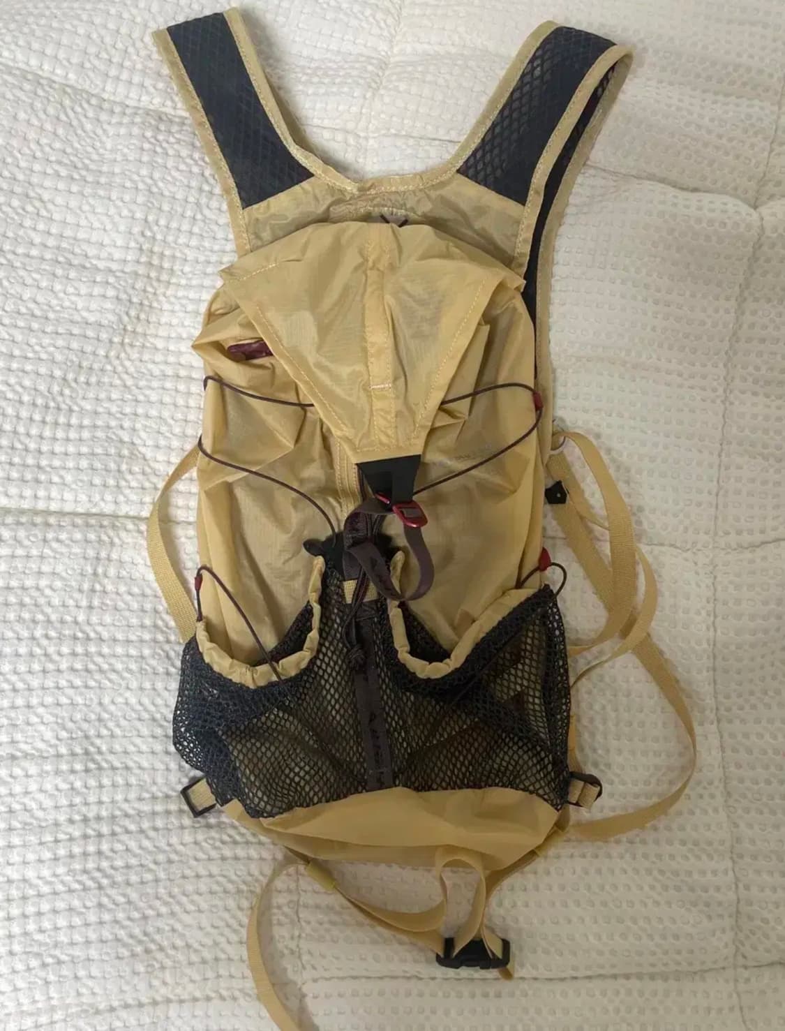 클라터뮤젠 티잘브 2.0 백팩 10L 사야샌드 (운포) 상품이미지1