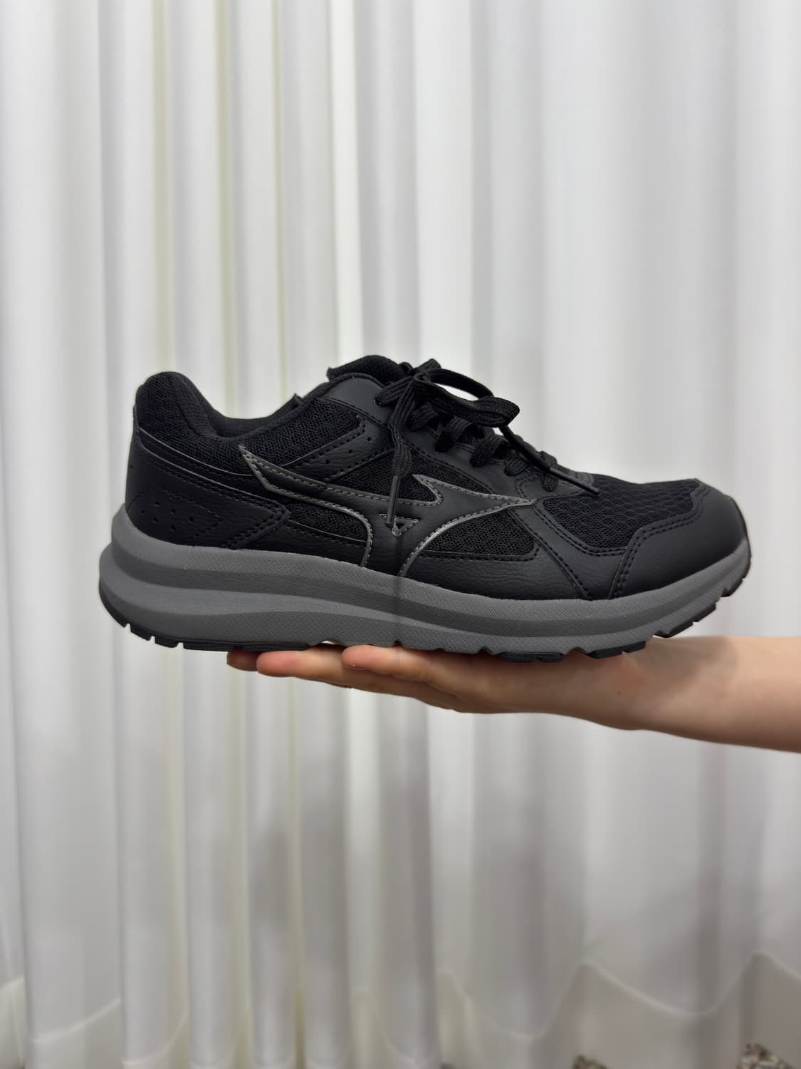 mizuno shoes 상품이미지1