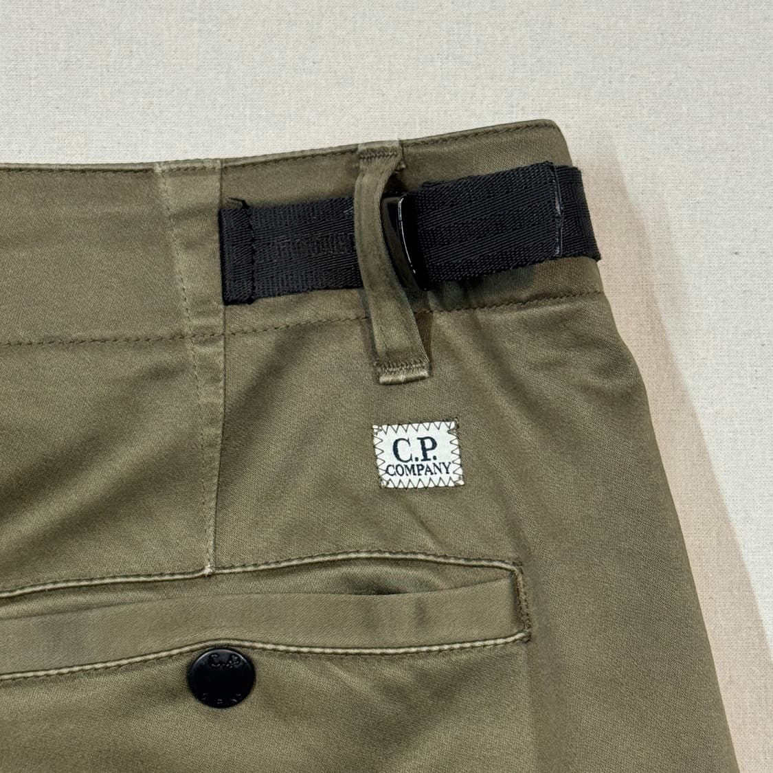 32inch) C.P. 컴퍼니 렌즈 와펜 카고 팬츠 올리브 상품이미지7