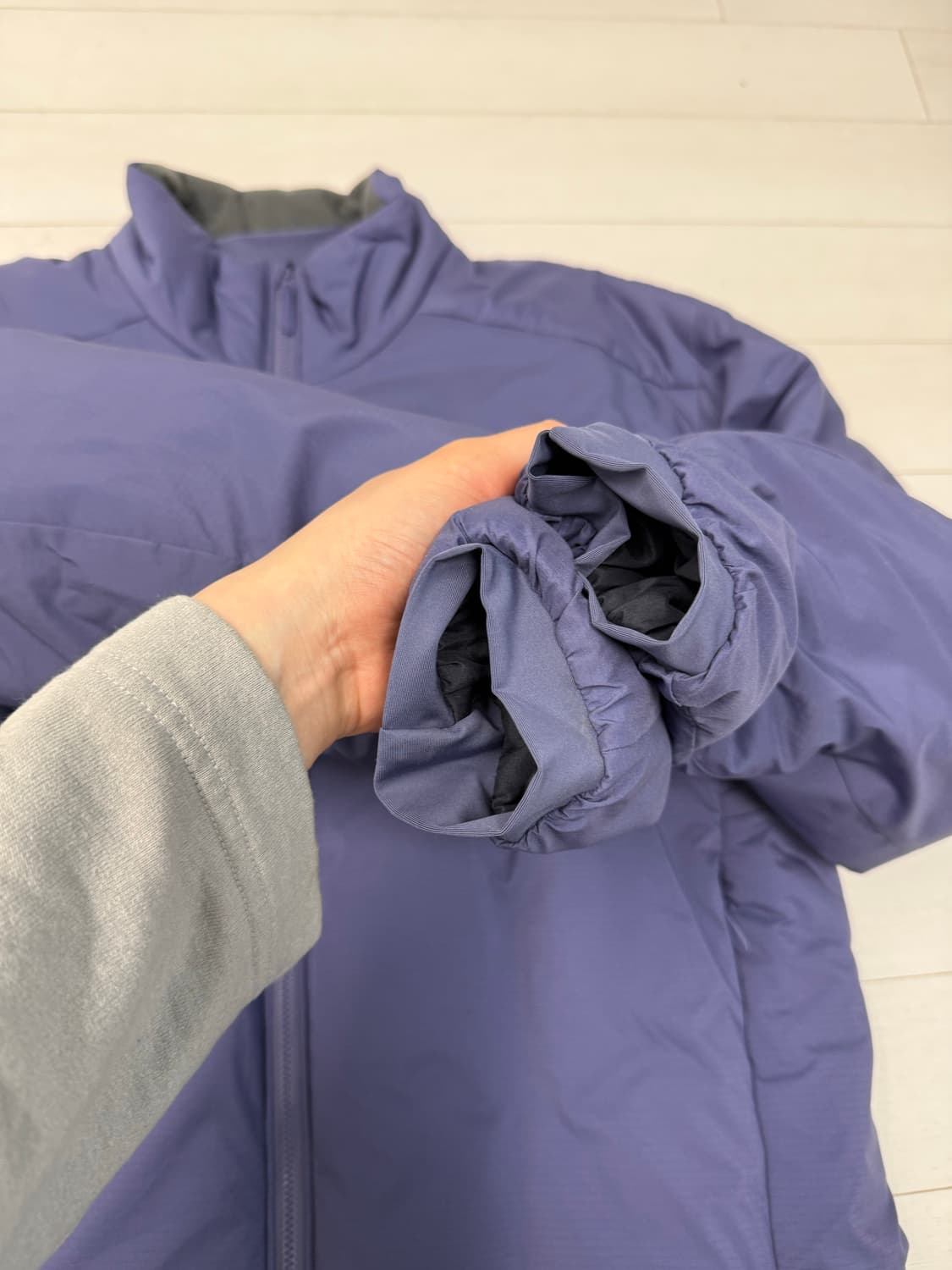 아크테릭스 아톰 ar L 사이즈  상태가 너무너무너무 좋습니다...  상 상품이미지2