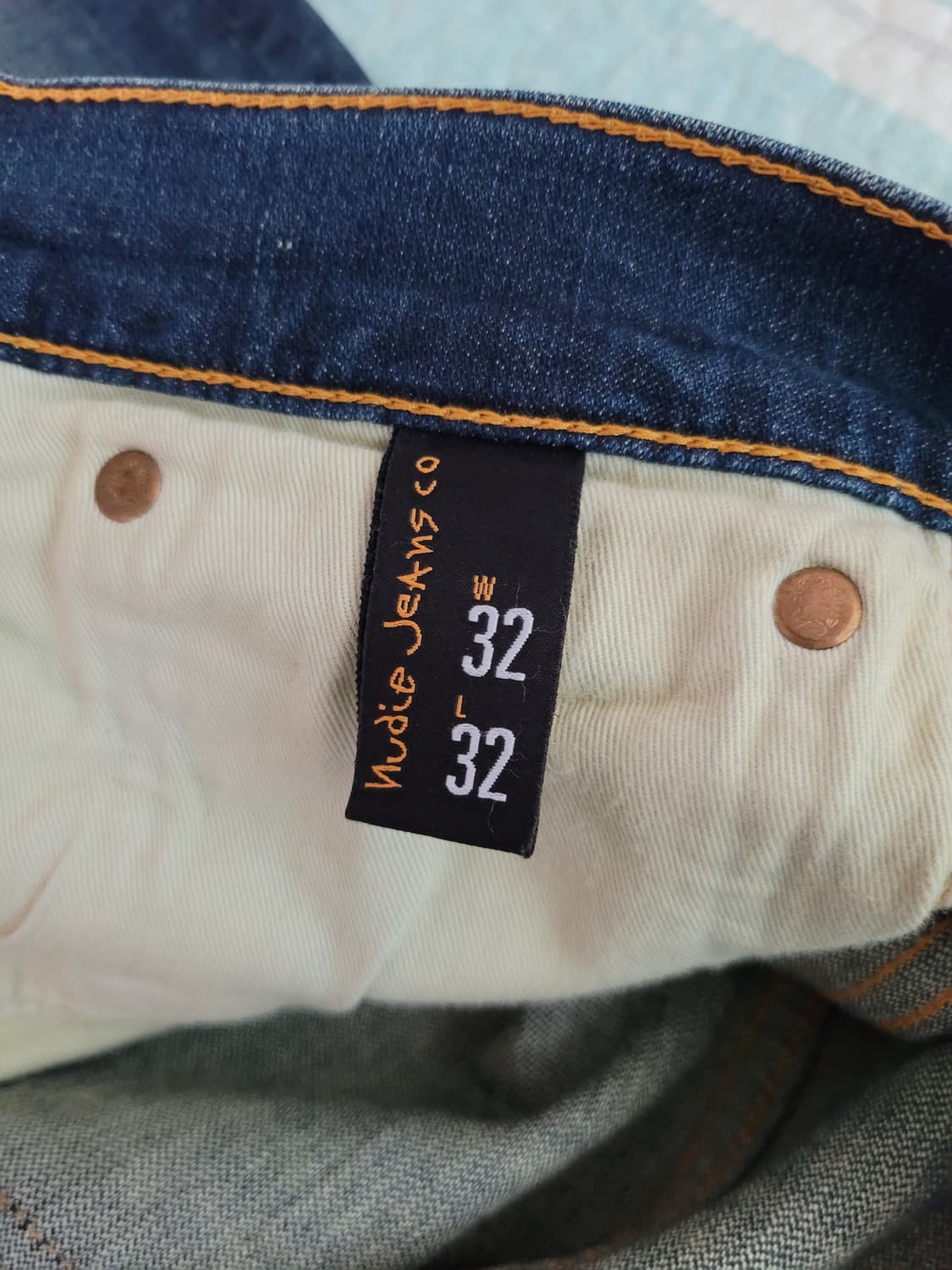 누디진 nudie jean 씬핀 오스카 원 다크 중청 슬림 32사이즈 상품이미지3