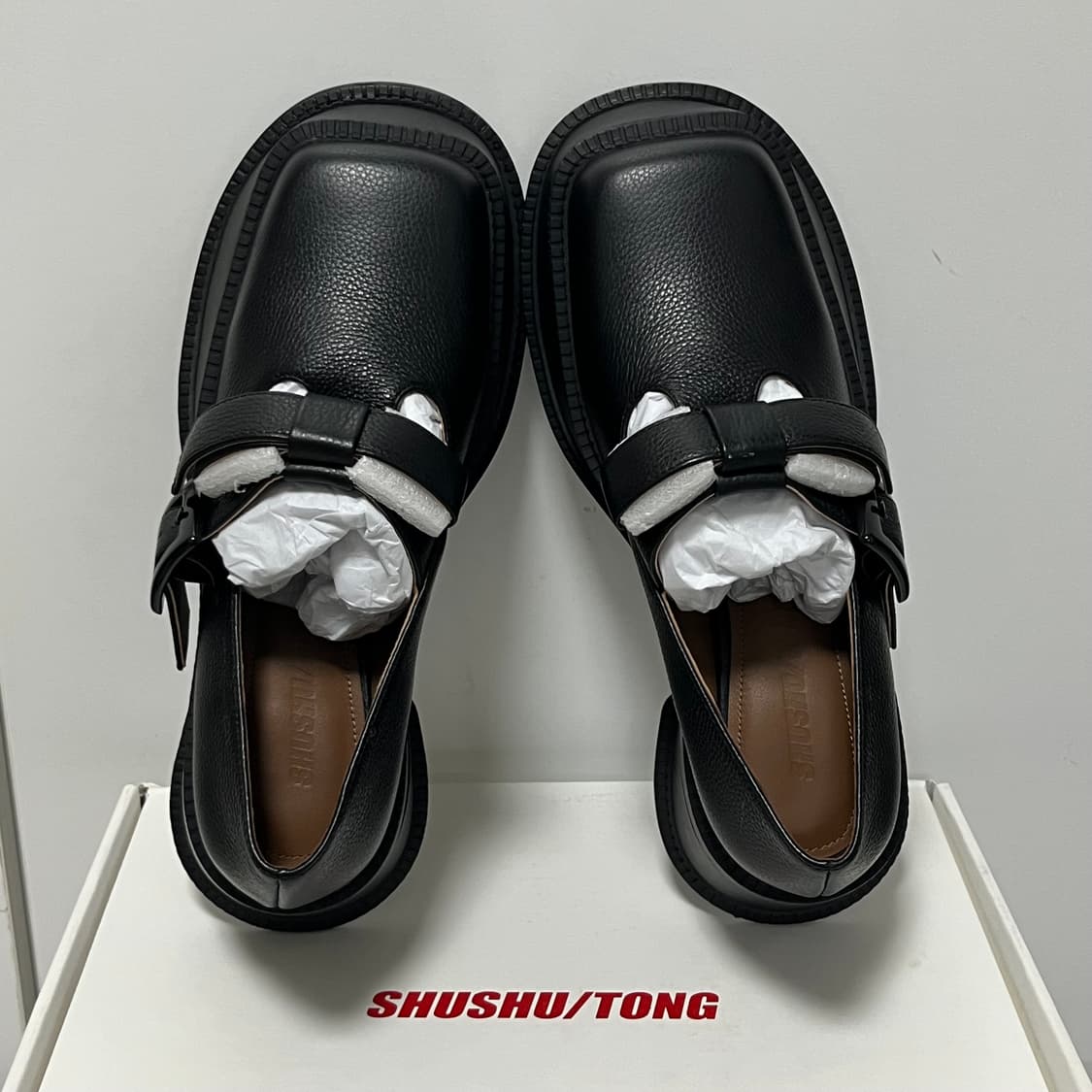 [38]슈슈통 25ss 컷아웃 보우 로퍼 상품이미지3