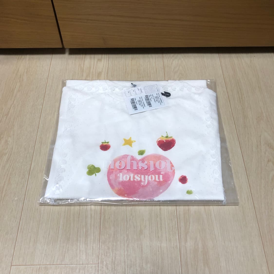 lotsyou 랏츠유 티셔츠 크래용래빗콜라보 상품이미지1