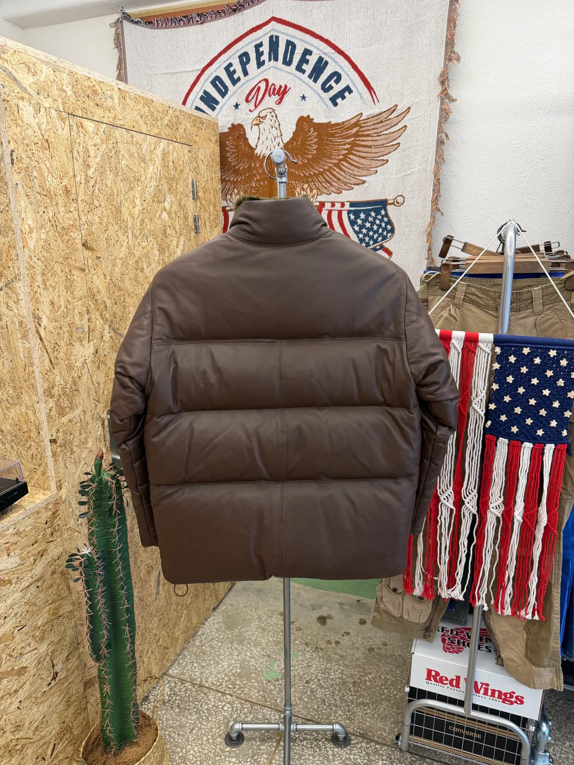 프리즘웍스 양가죽 구스다운 점퍼 M 상품이미지3