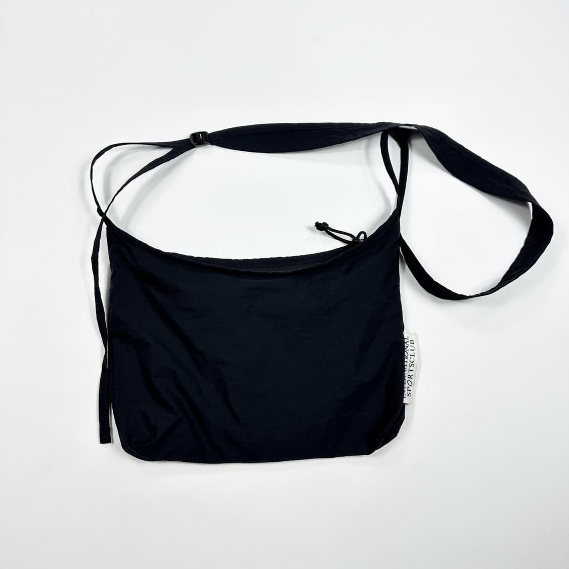 엄브로 다이아 로고 블랙 미니백 가방 상품이미지2