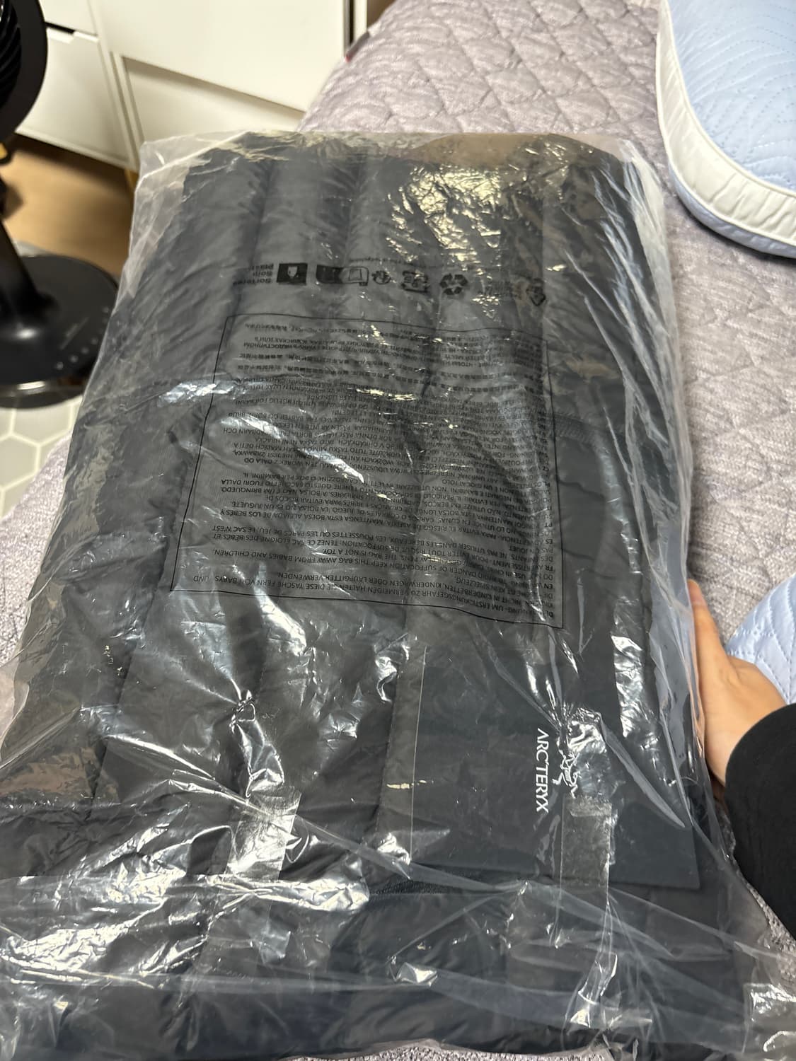 아크테릭스 세륨 후디 블랙 L 사이즈입니다 상품이미지3